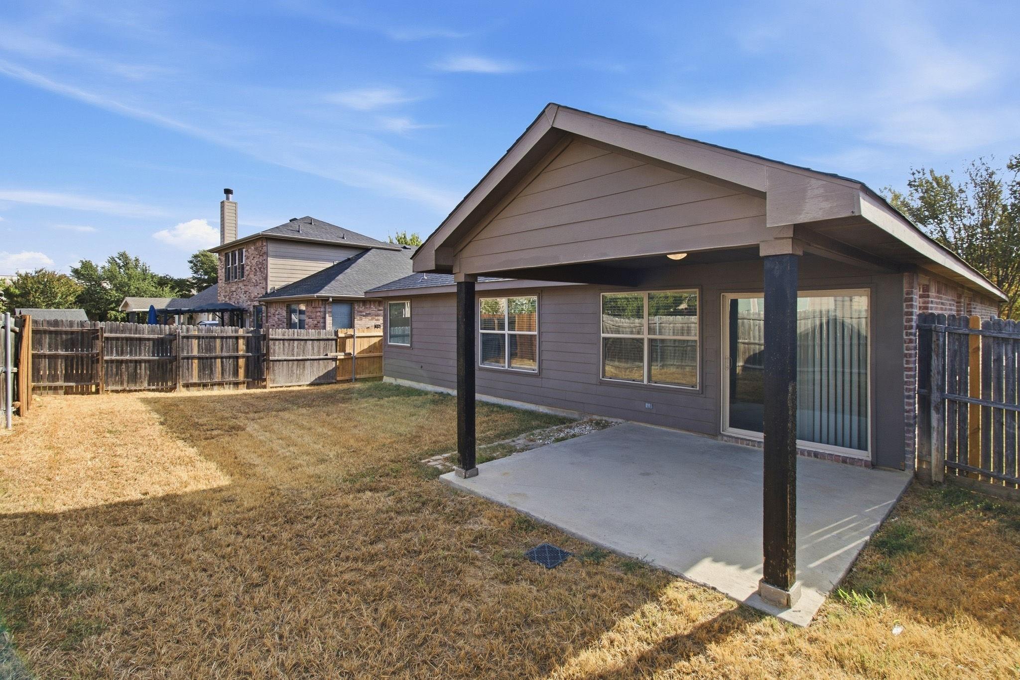 main property photo 30