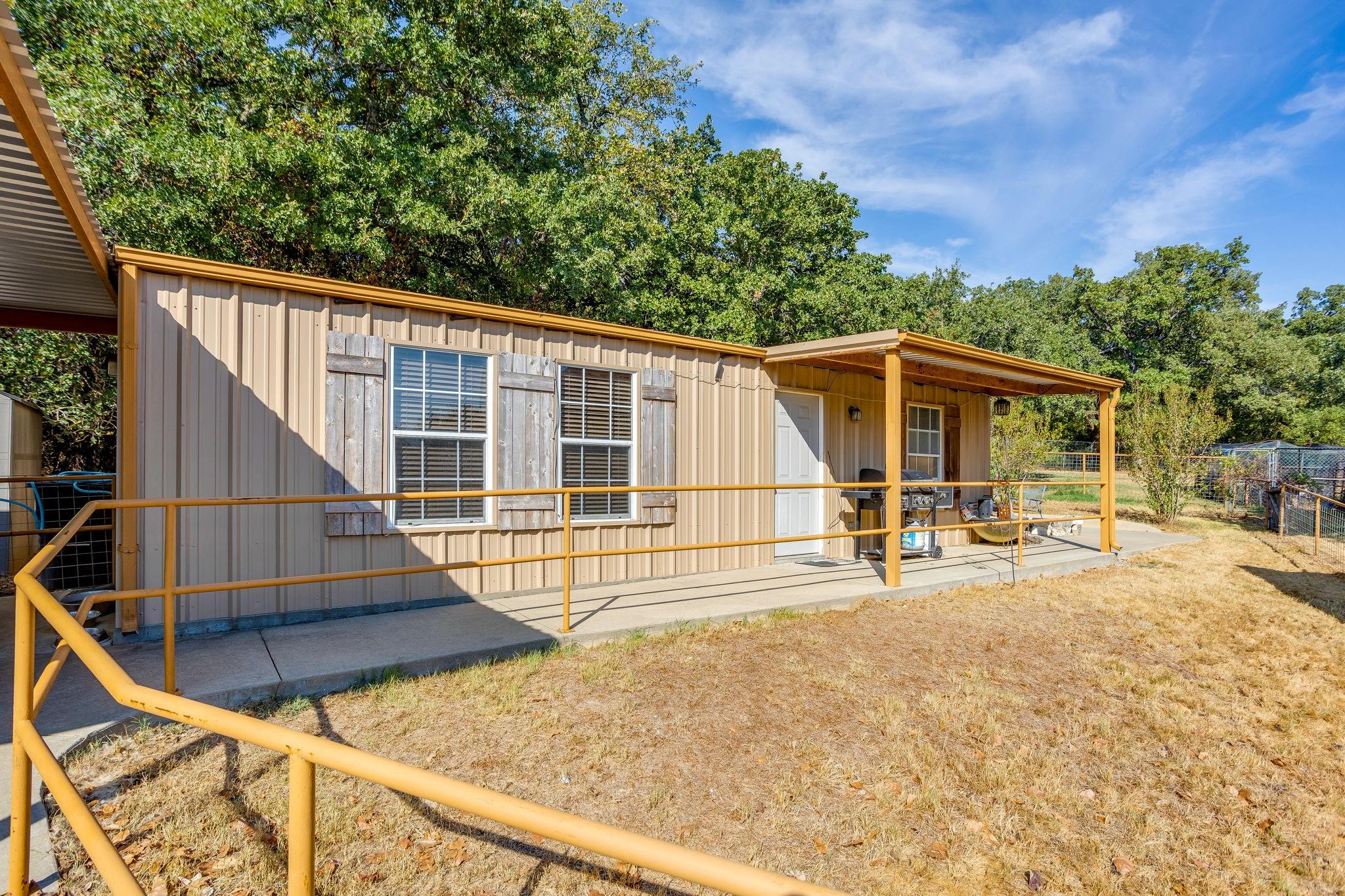 main property photo 32