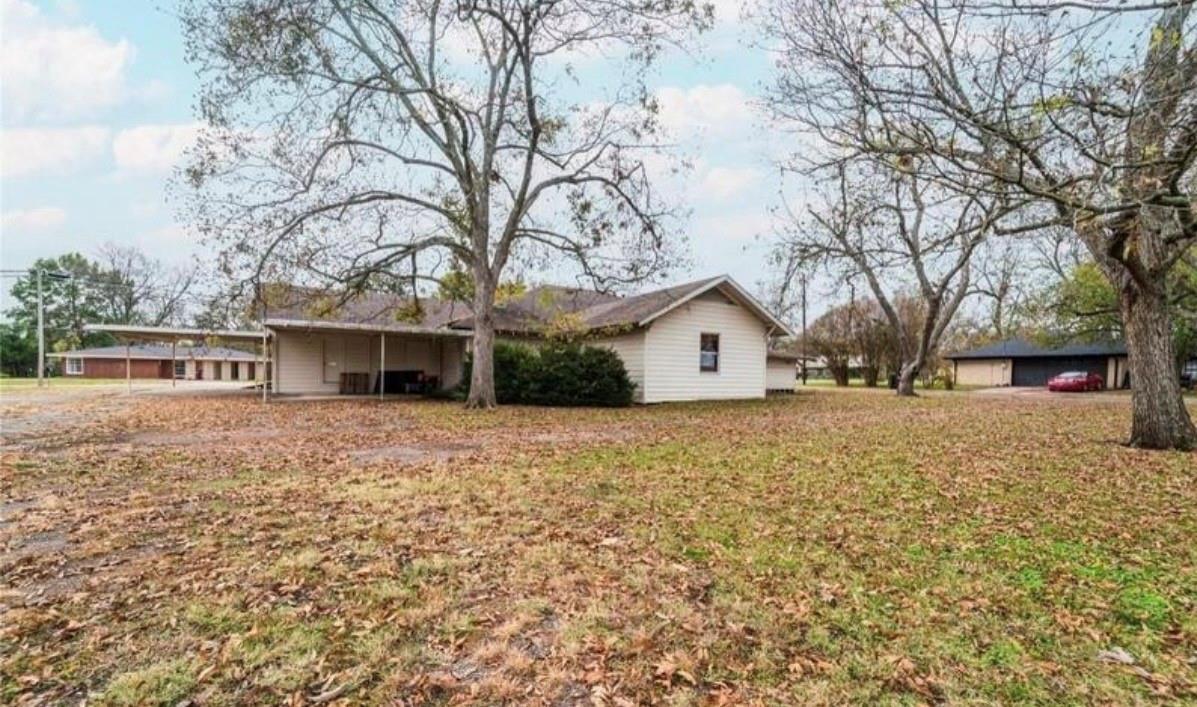 main property photo 5