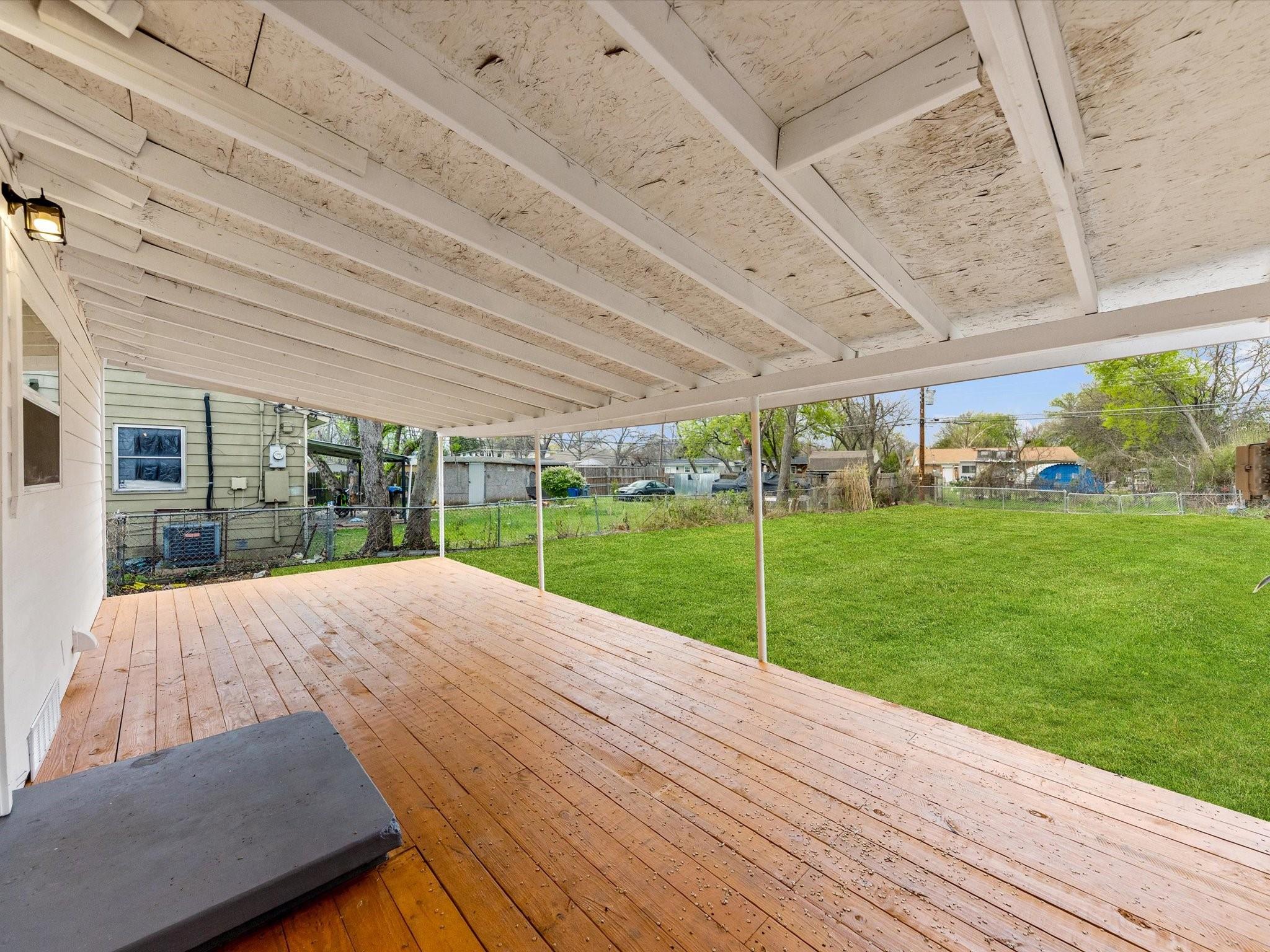 main property photo 33