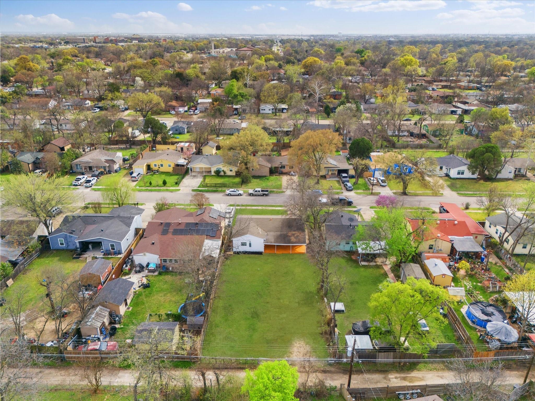 main property photo 37