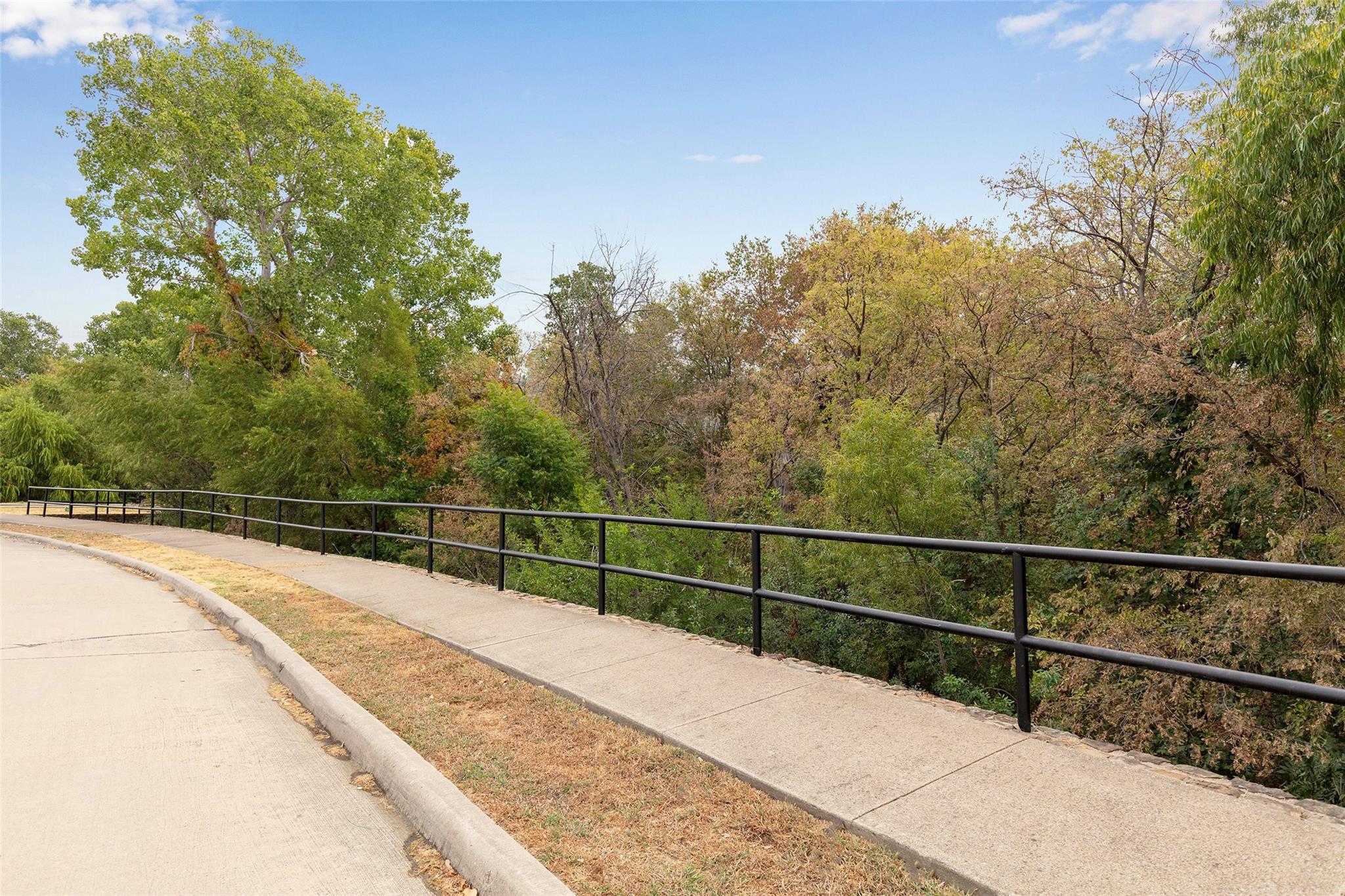main property photo 38