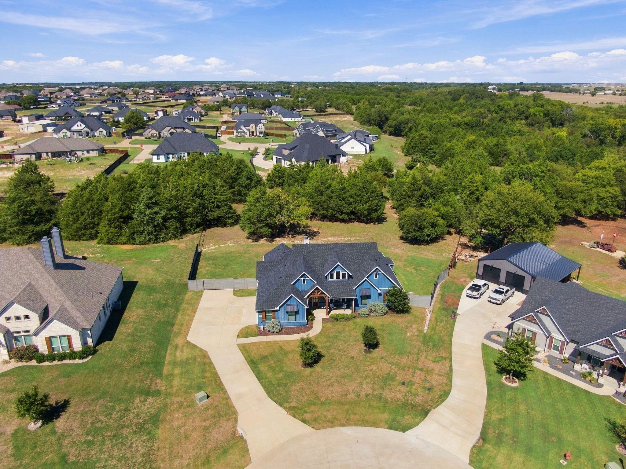 main property photo 33