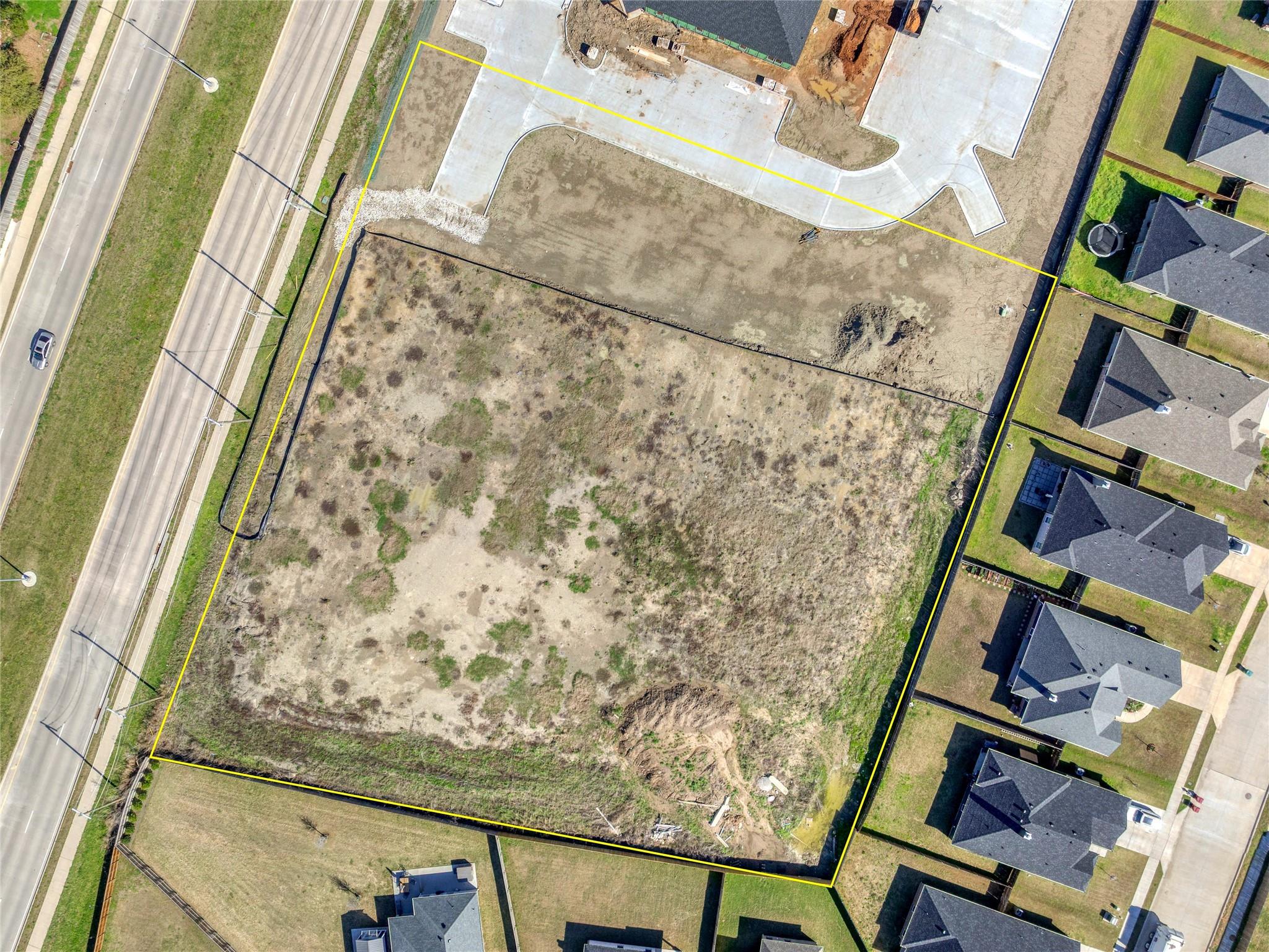 main property photo 13