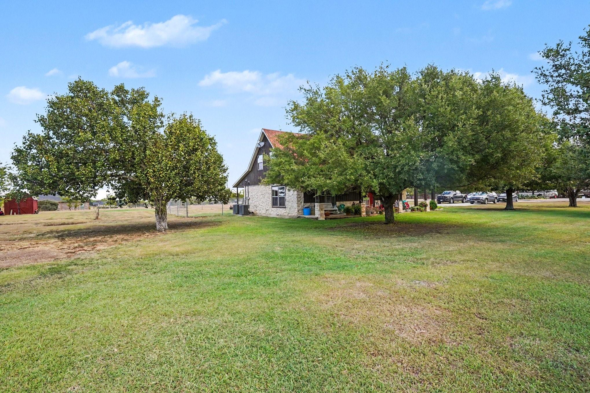 main property photo 7