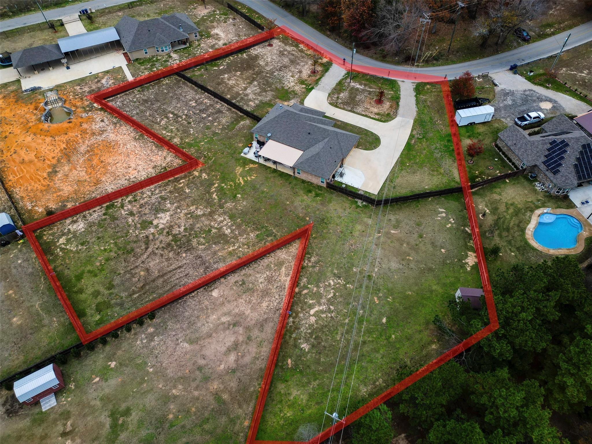 main property photo 32