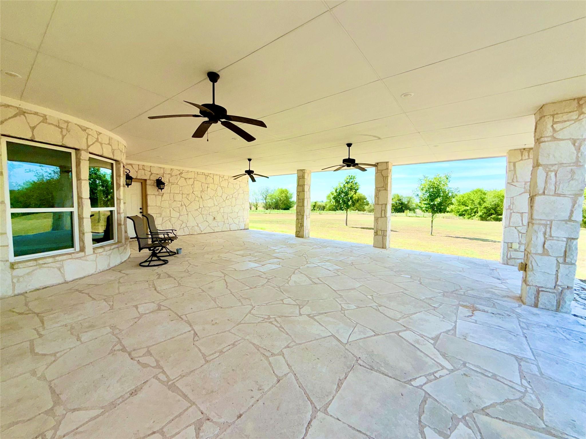 main property photo 27