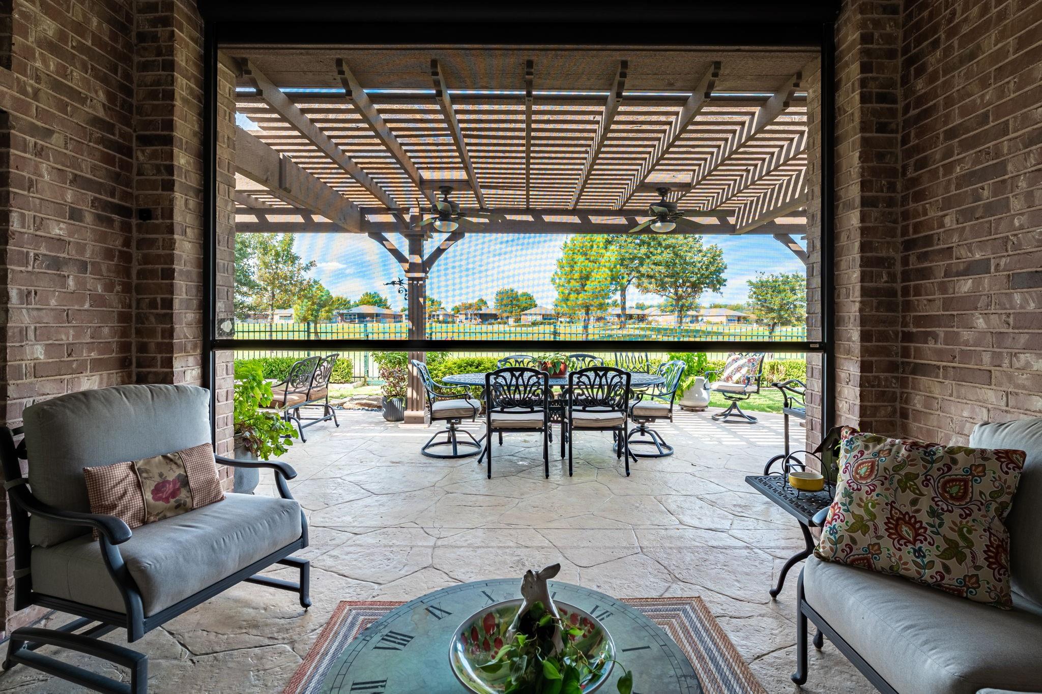 main property photo 23