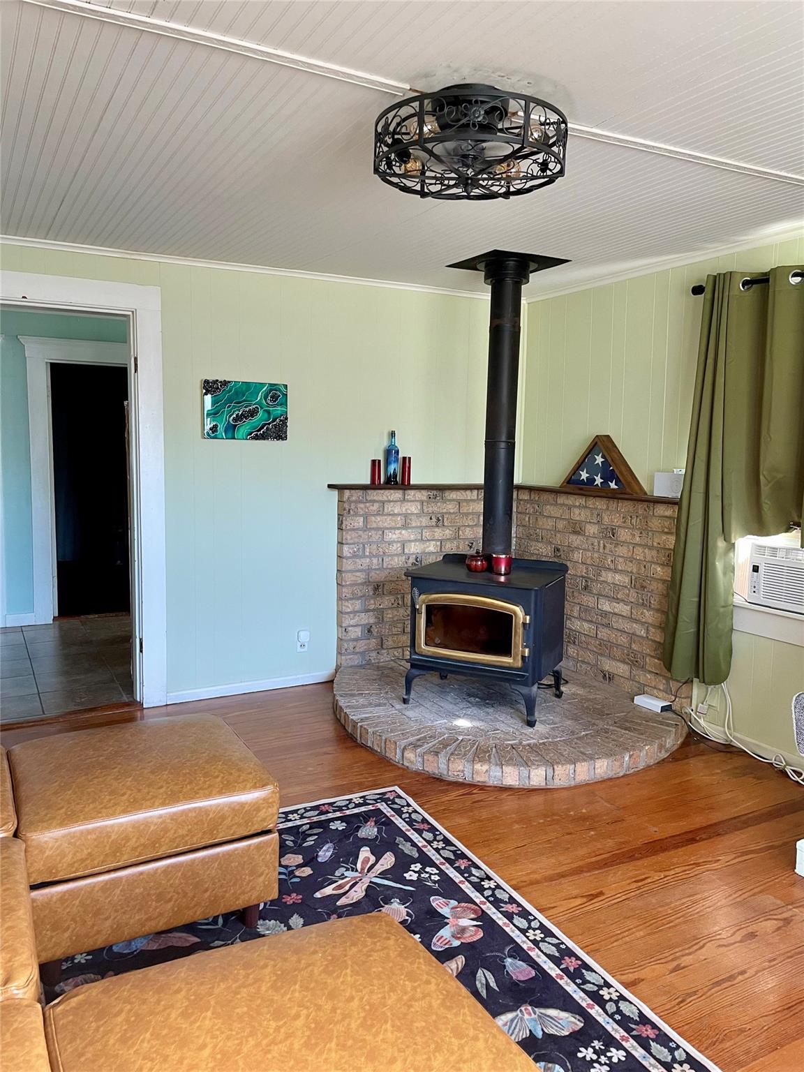 main property photo 17