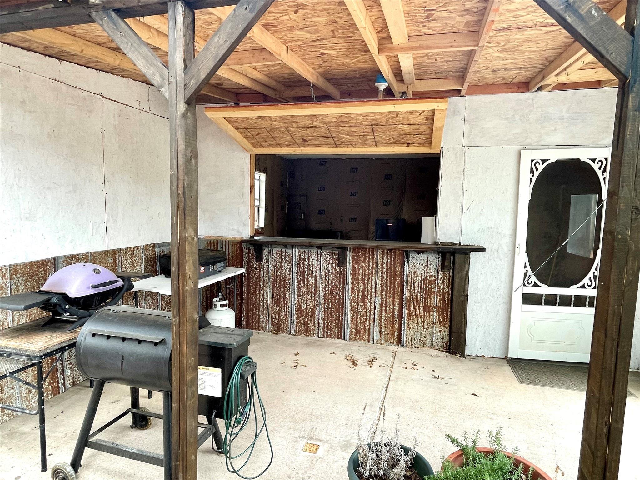 main property photo 35
