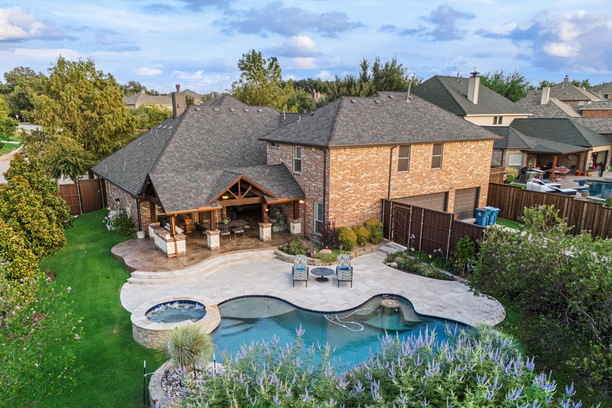 main property photo 39