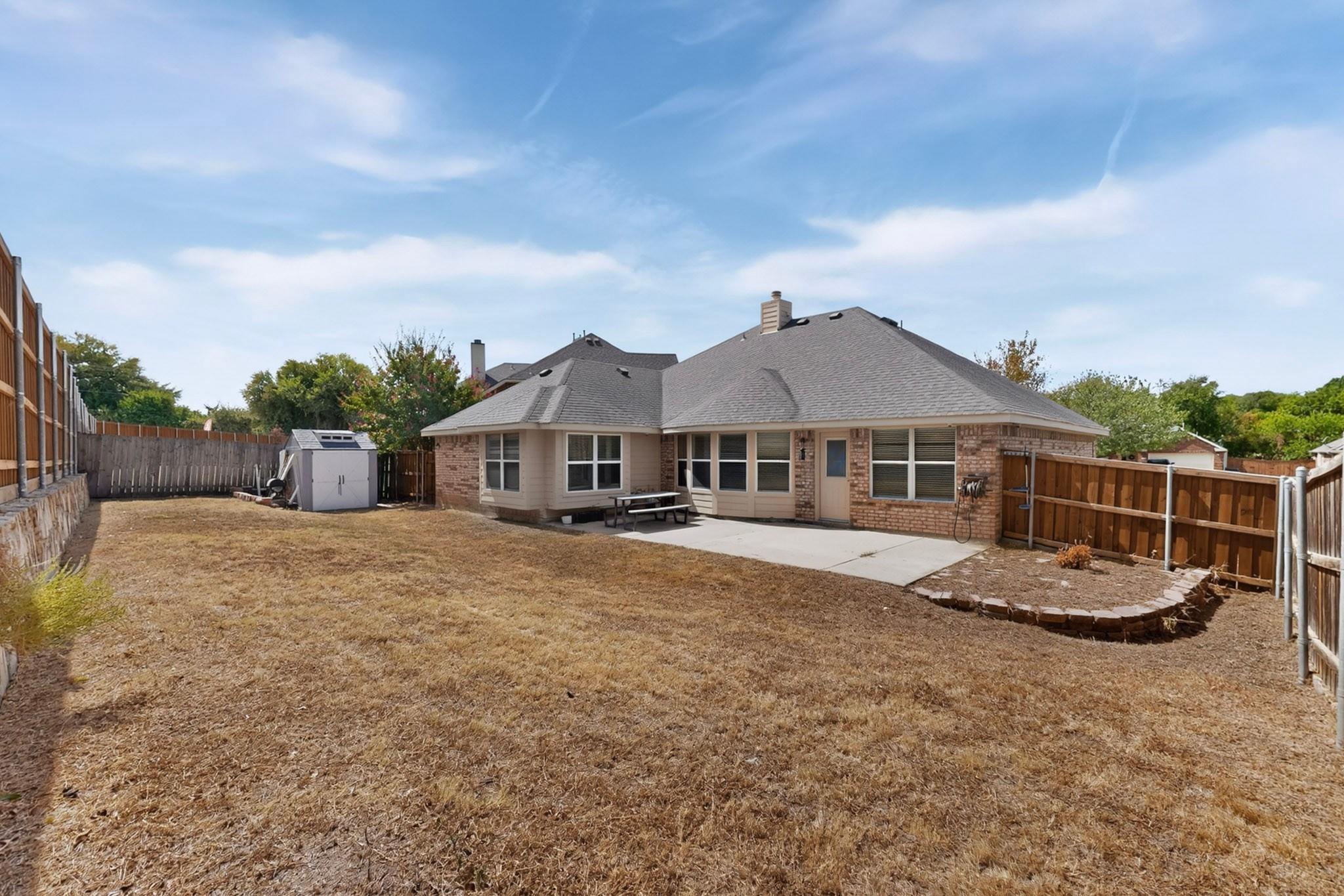 main property photo 33