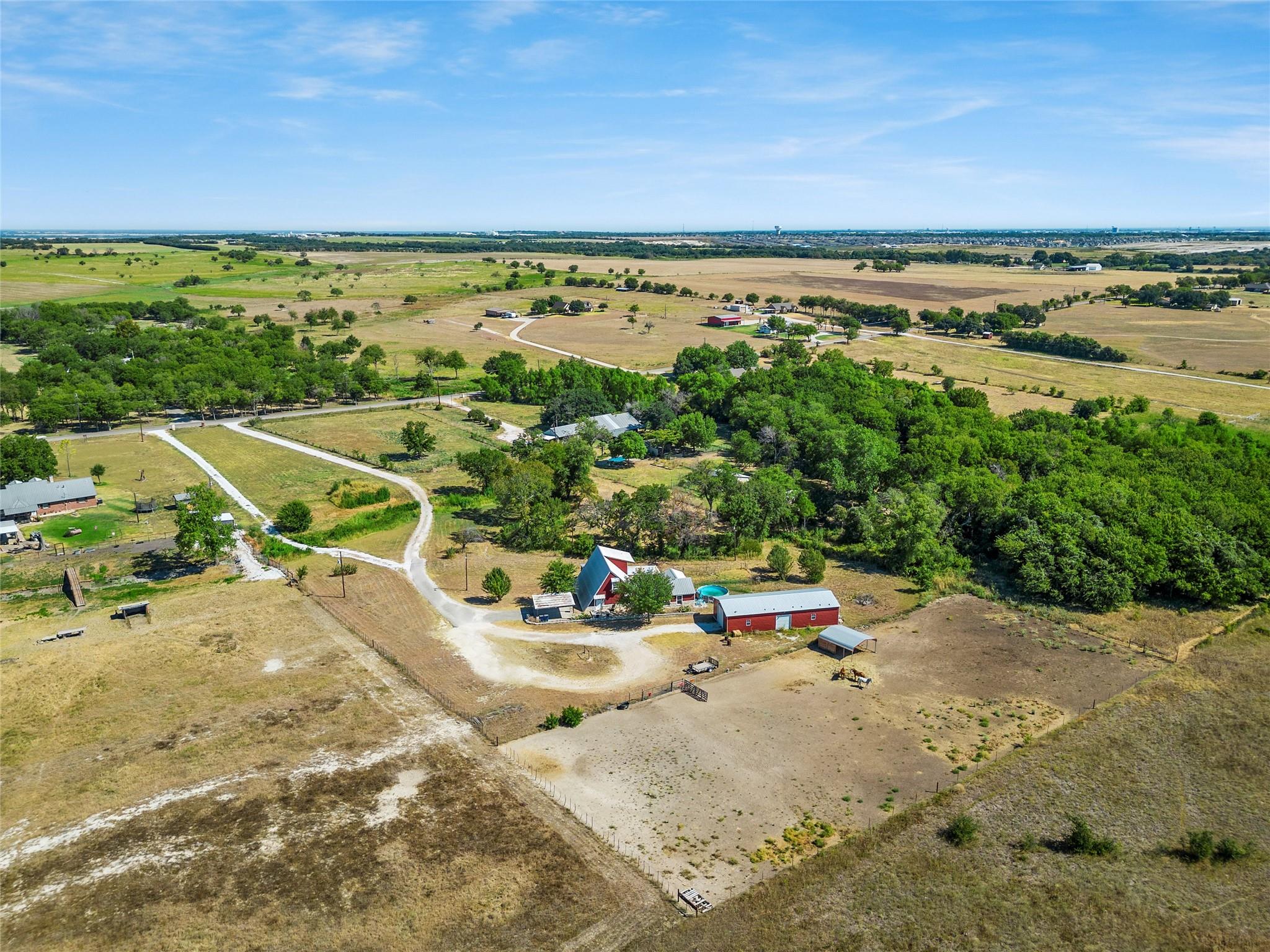 main property photo 28