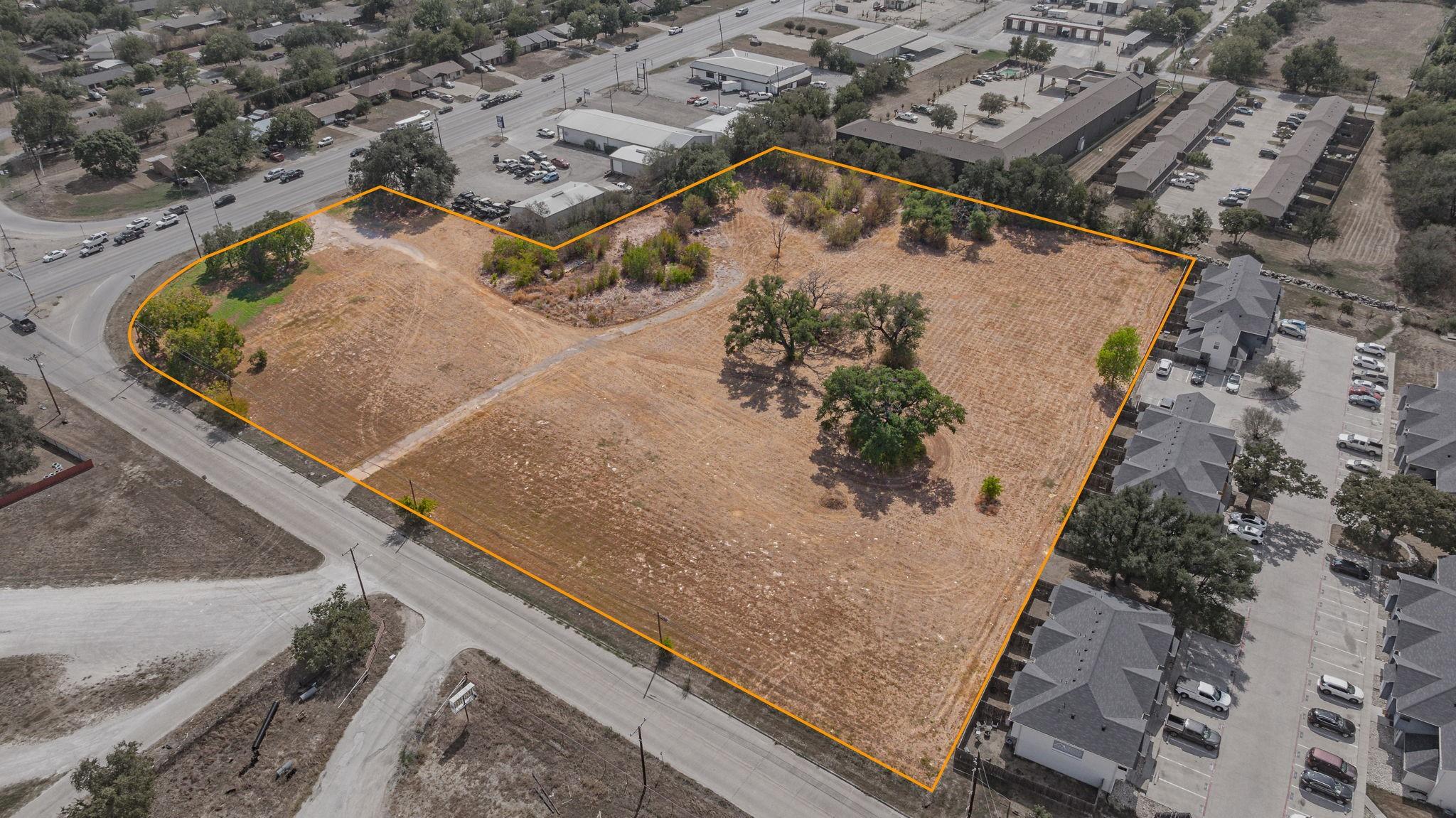 main property photo 3