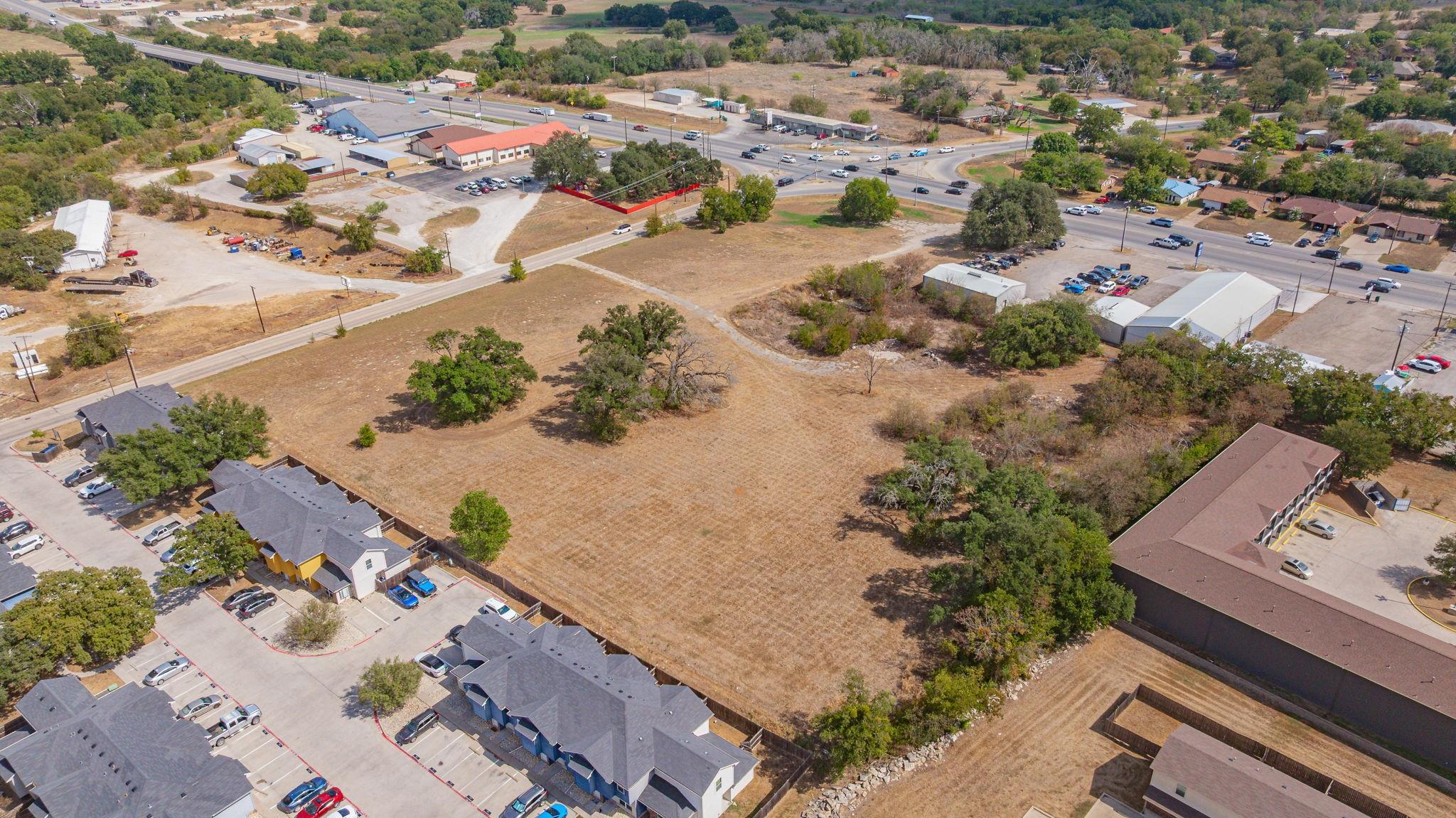 main property photo 9