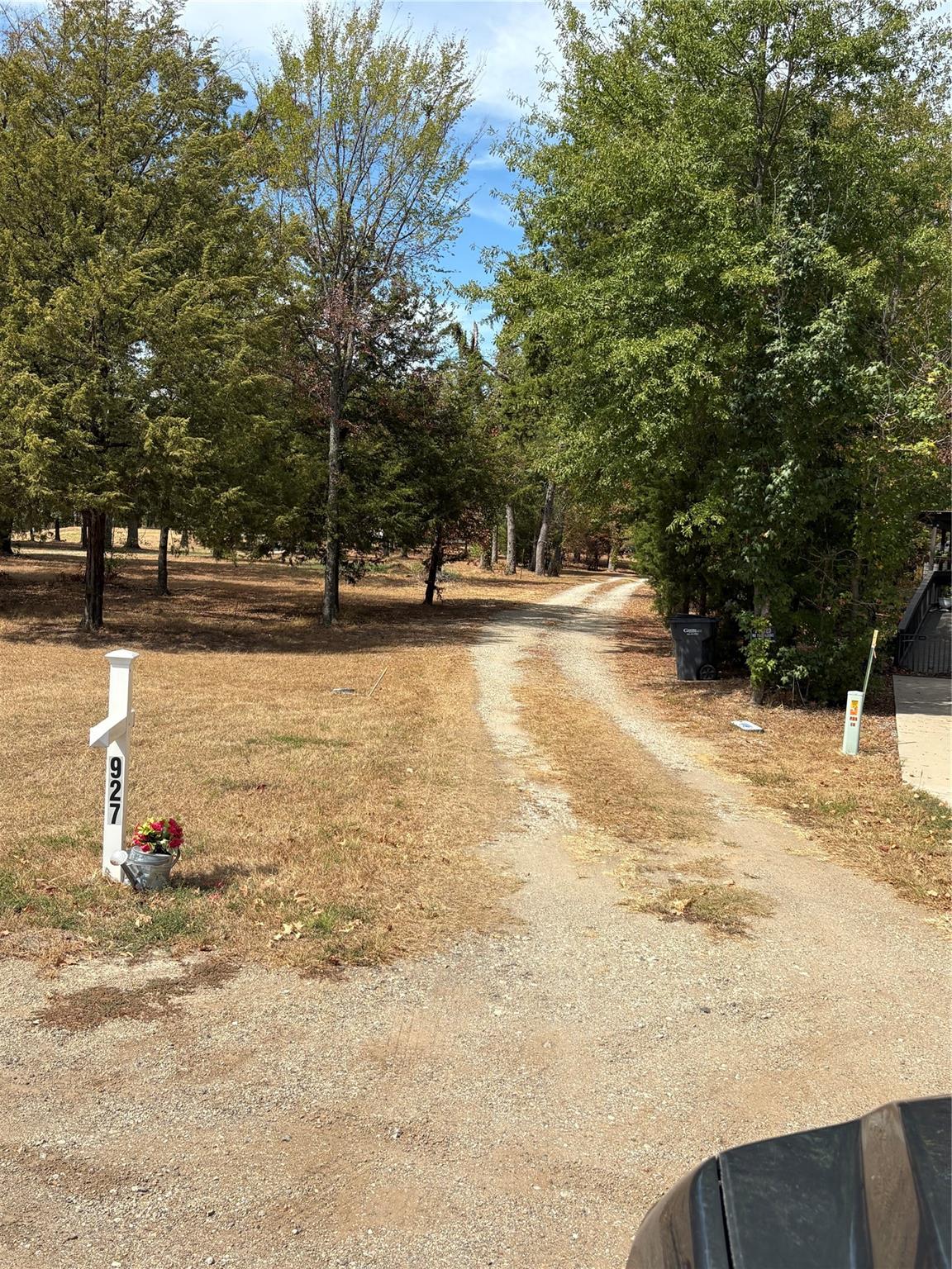 main property photo 33
