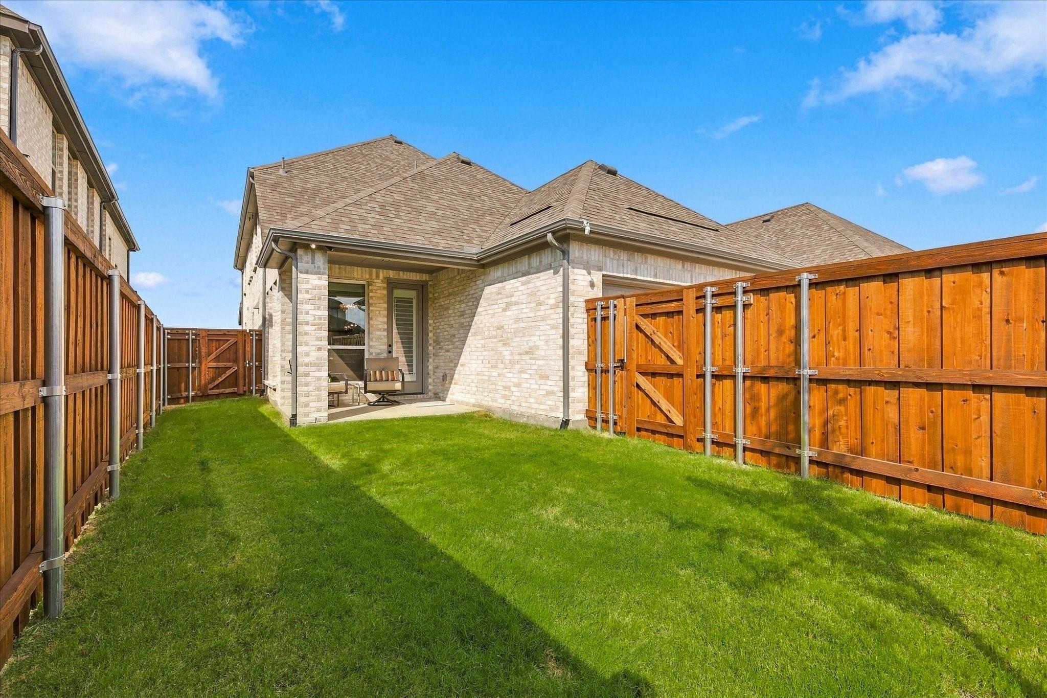 main property photo 29
