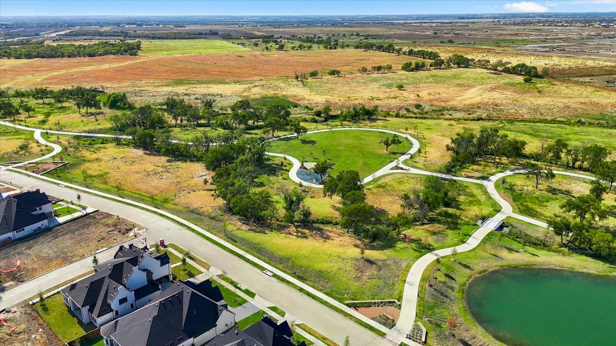 main property photo 34