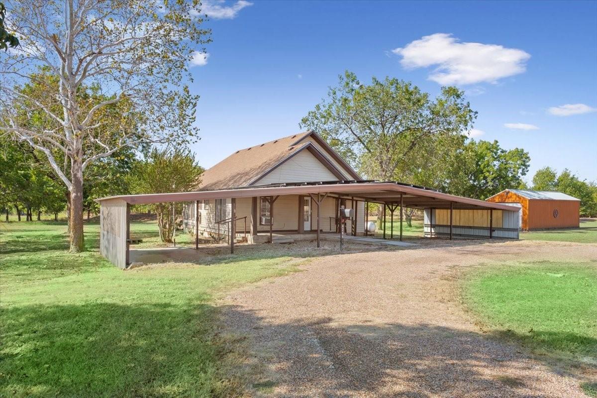 main property photo 30