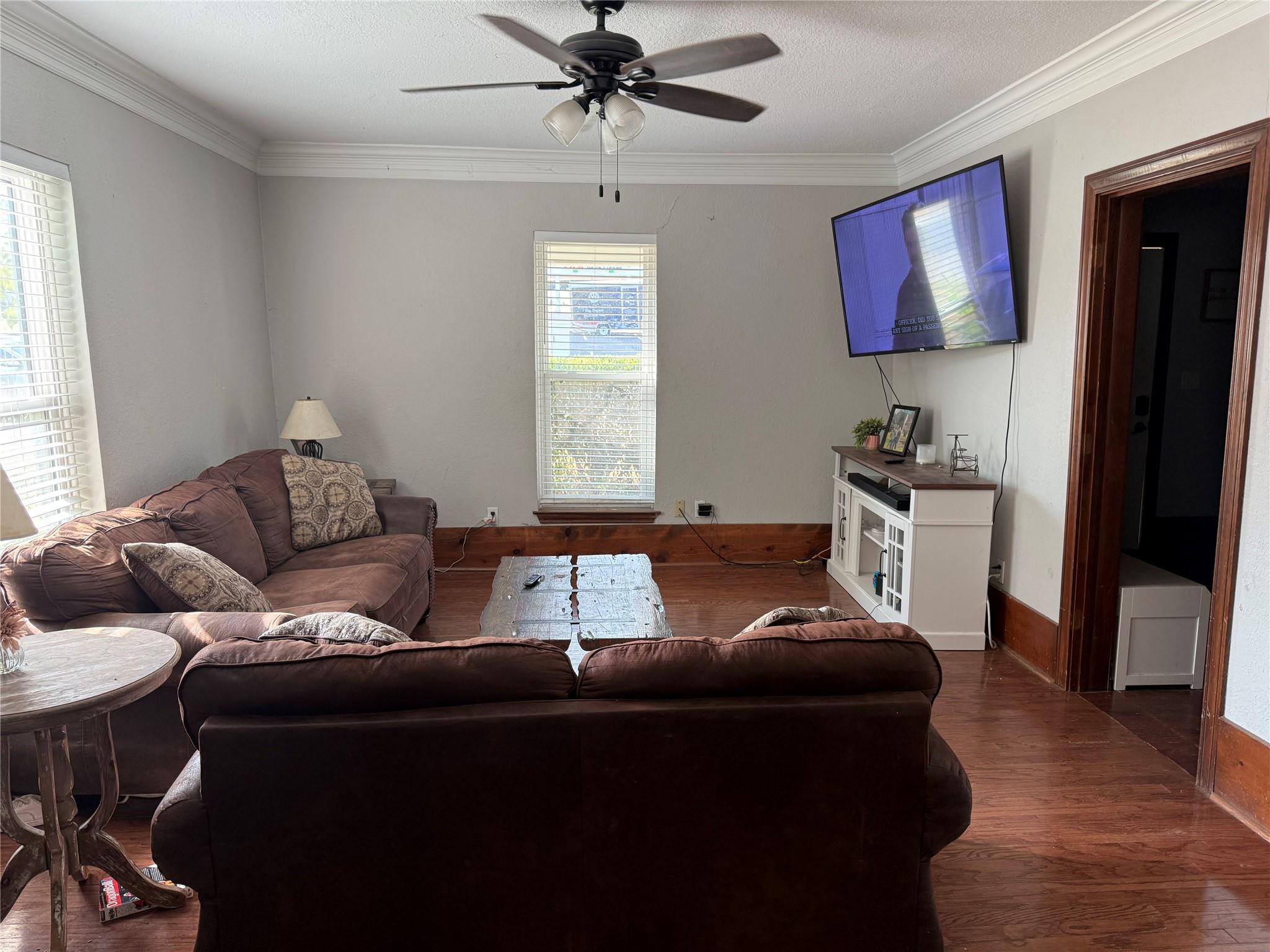 main property photo 18