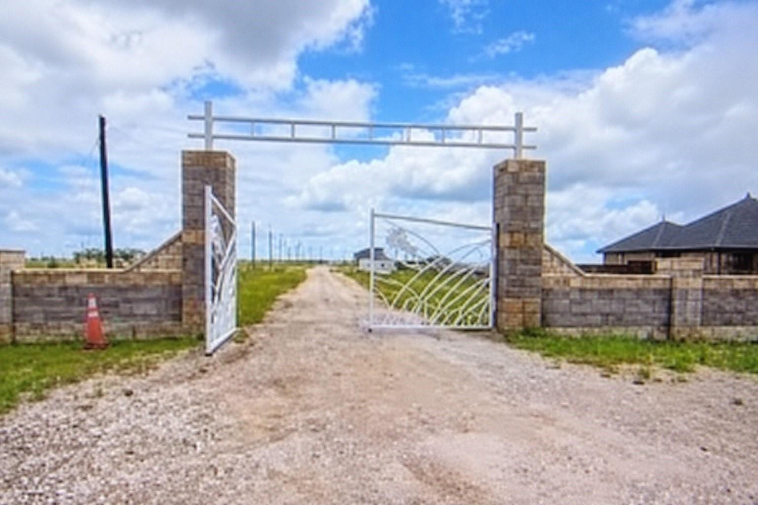 main property photo 21