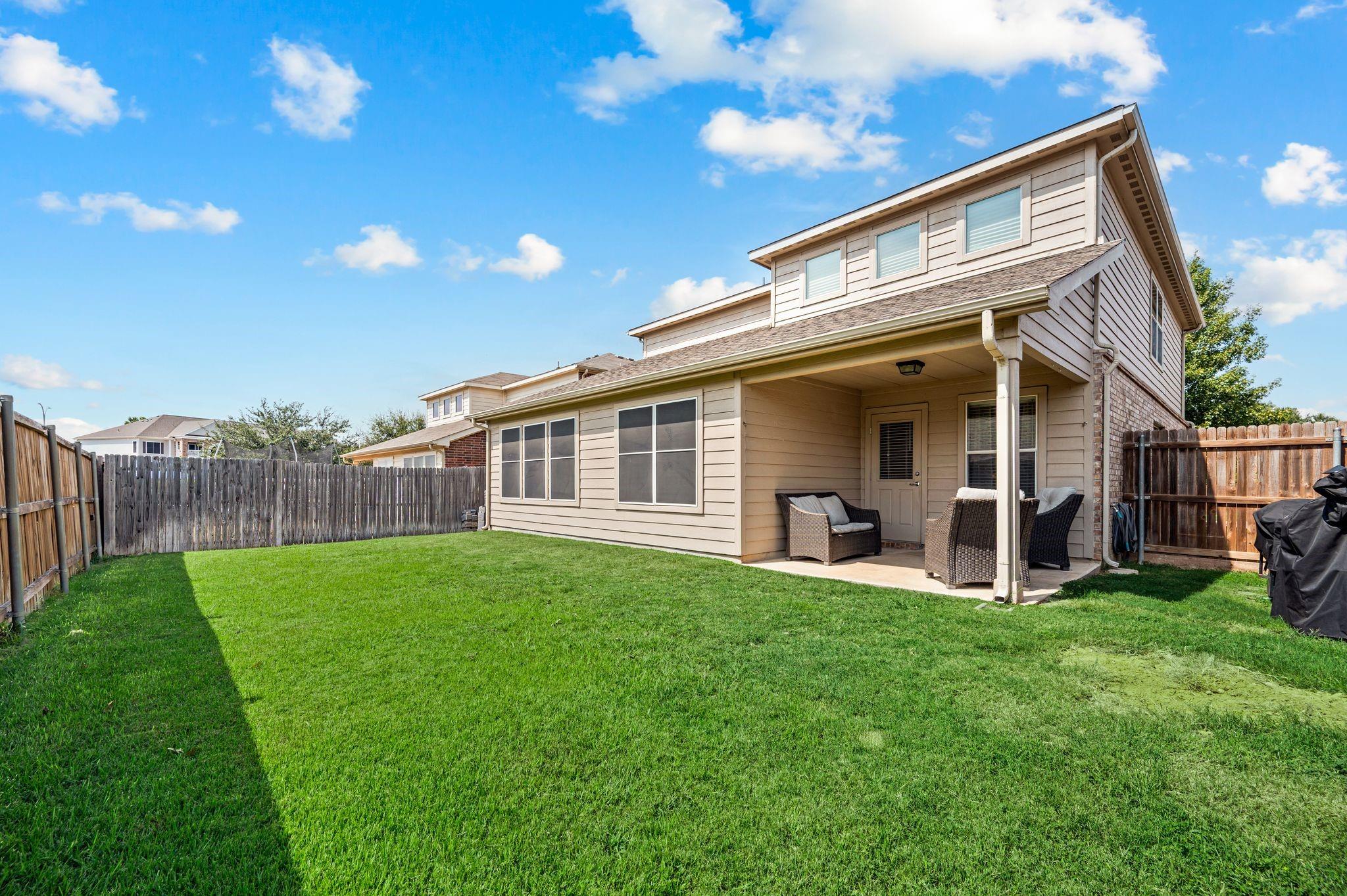 main property photo 31