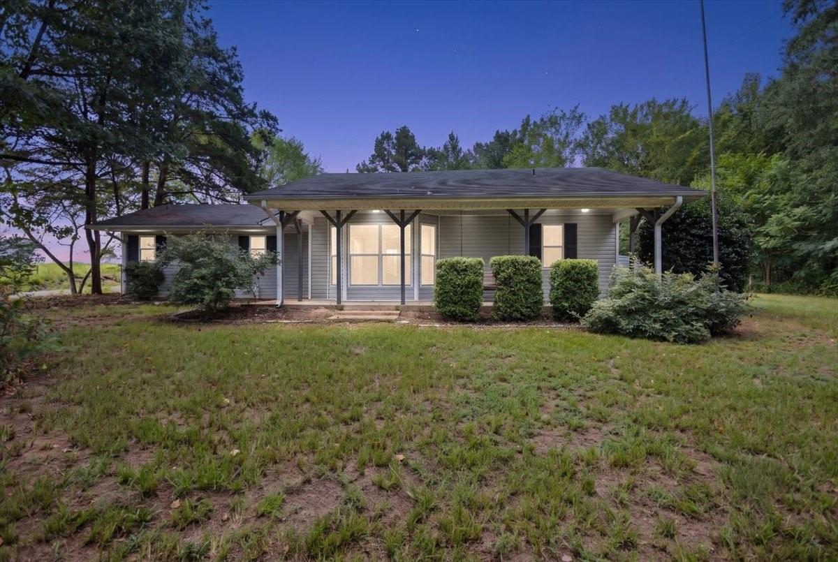 main property photo 37