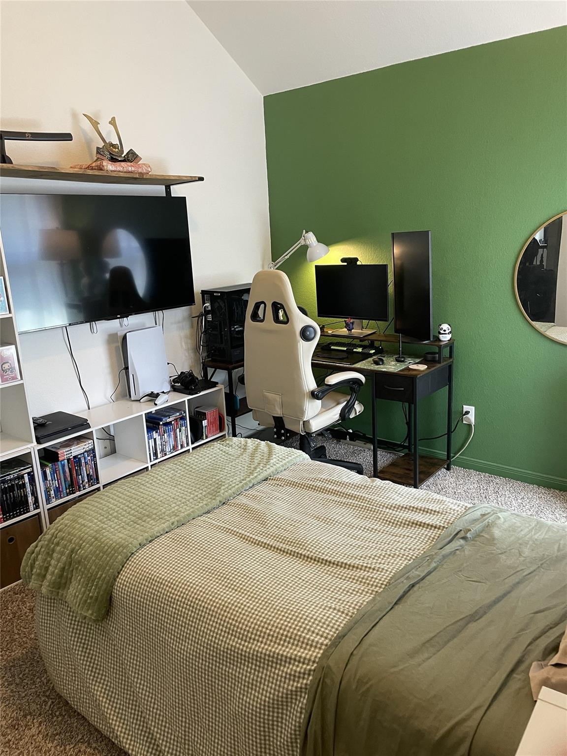 main property photo 19