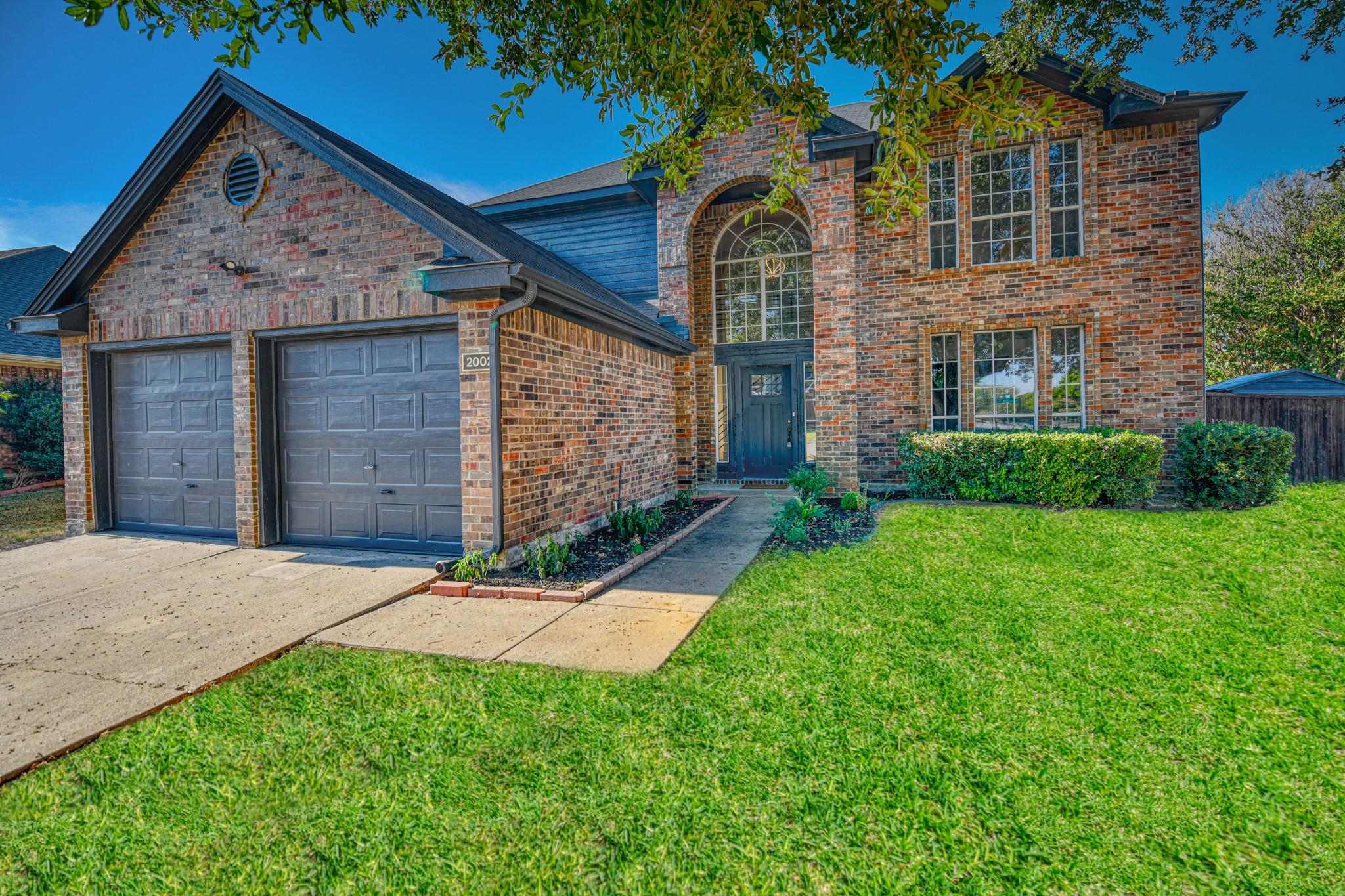 main property photo 2