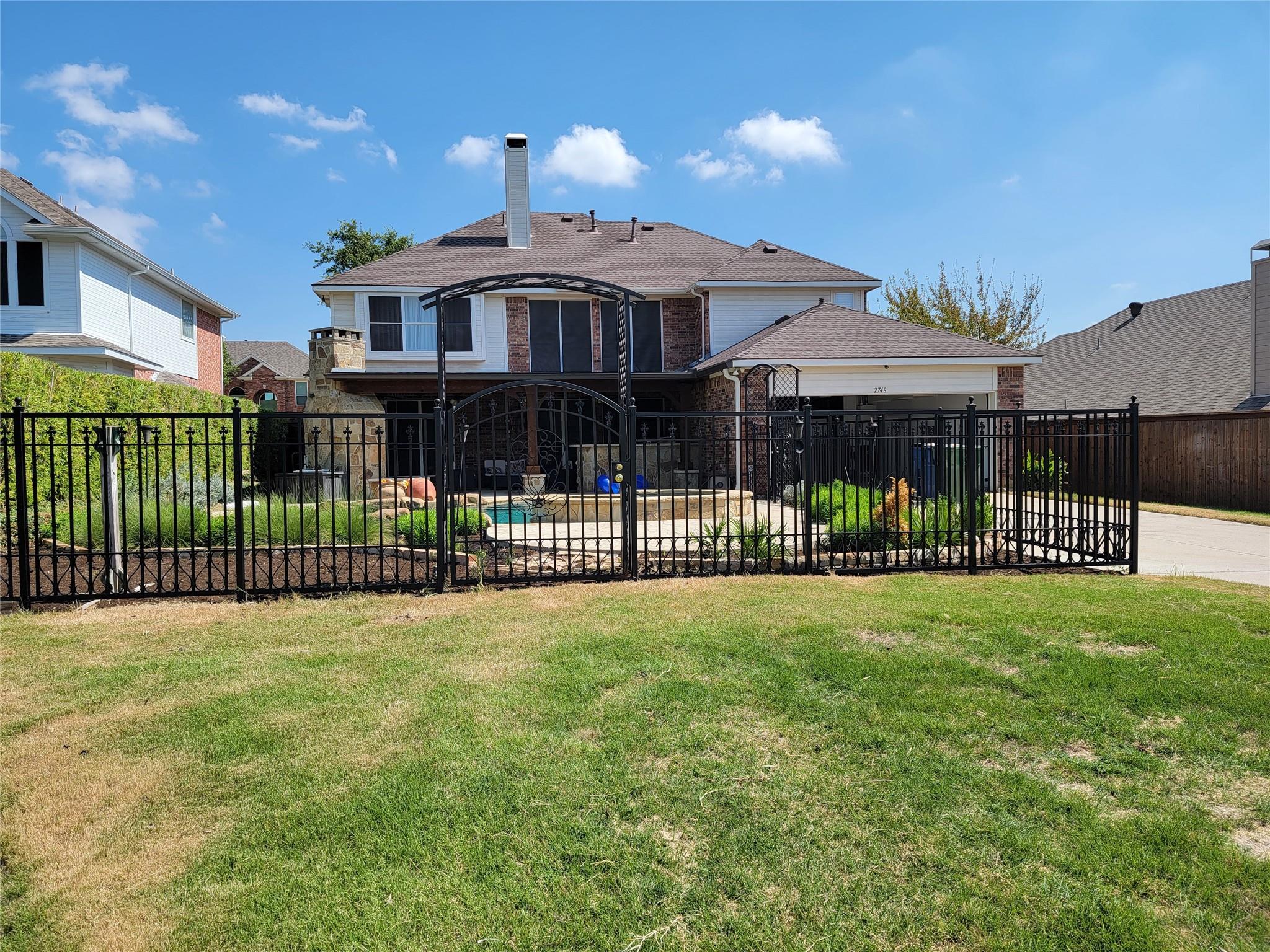 main property photo 36