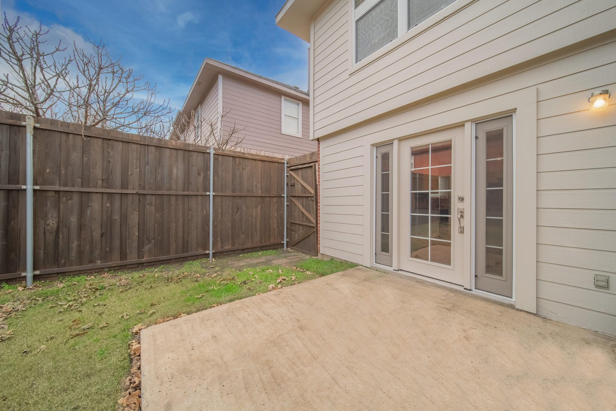 main property photo 34