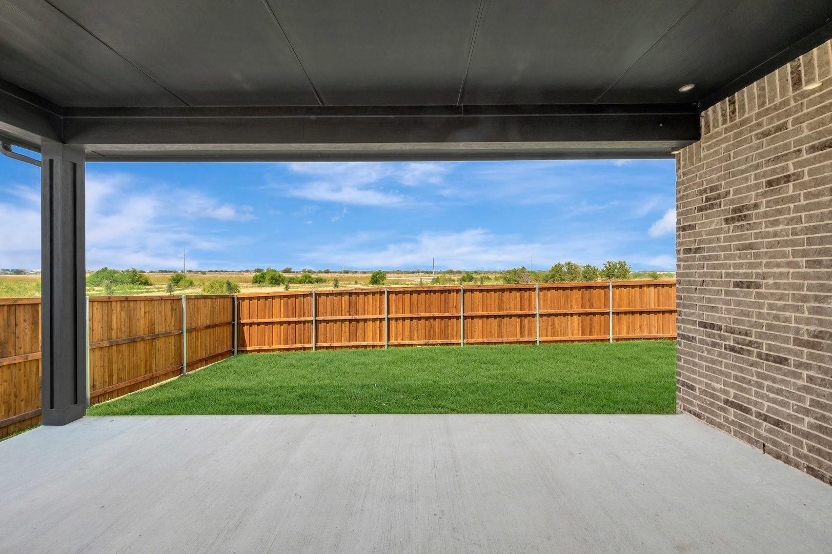 main property photo 4