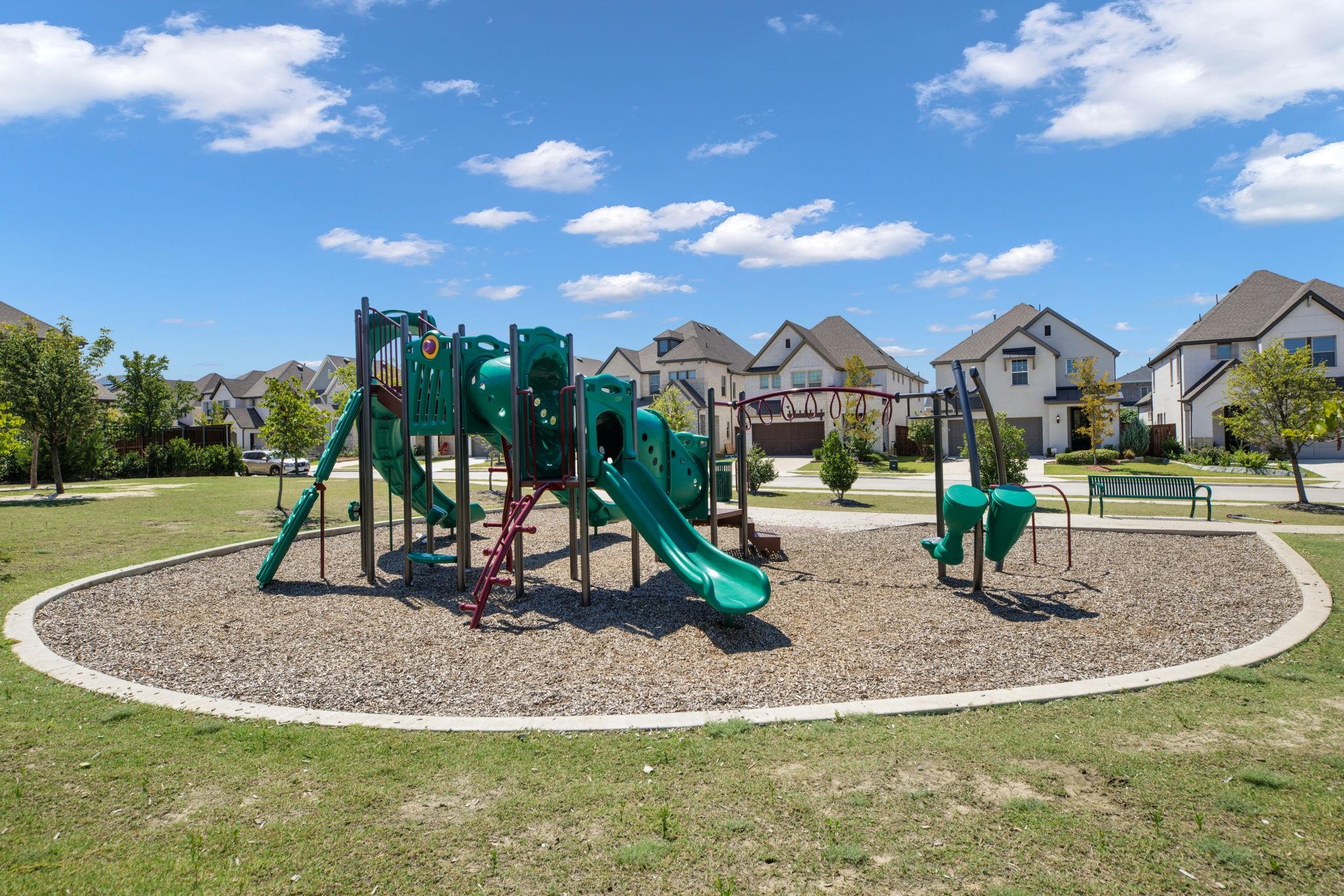 main property photo 37