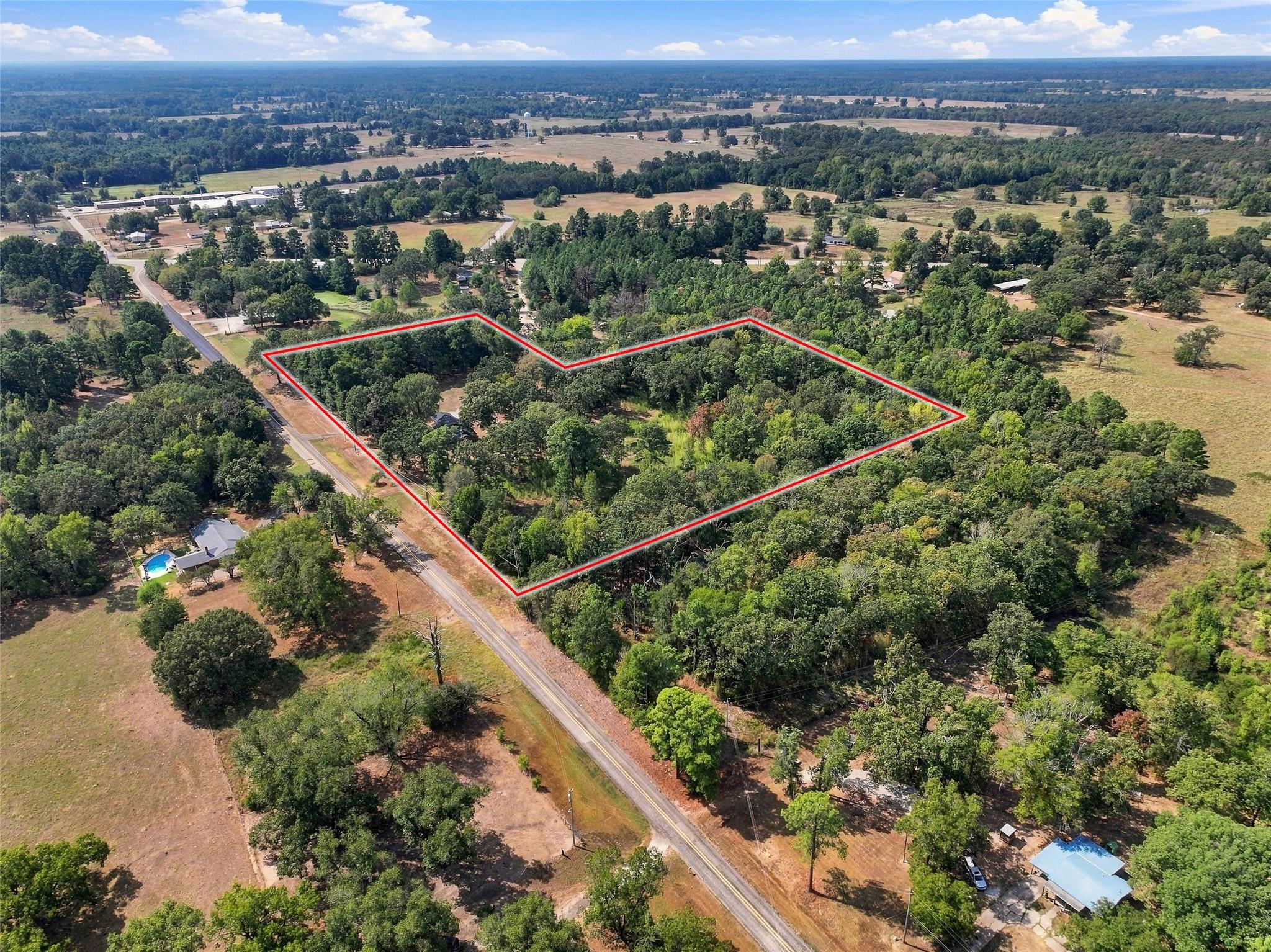 main property photo 36