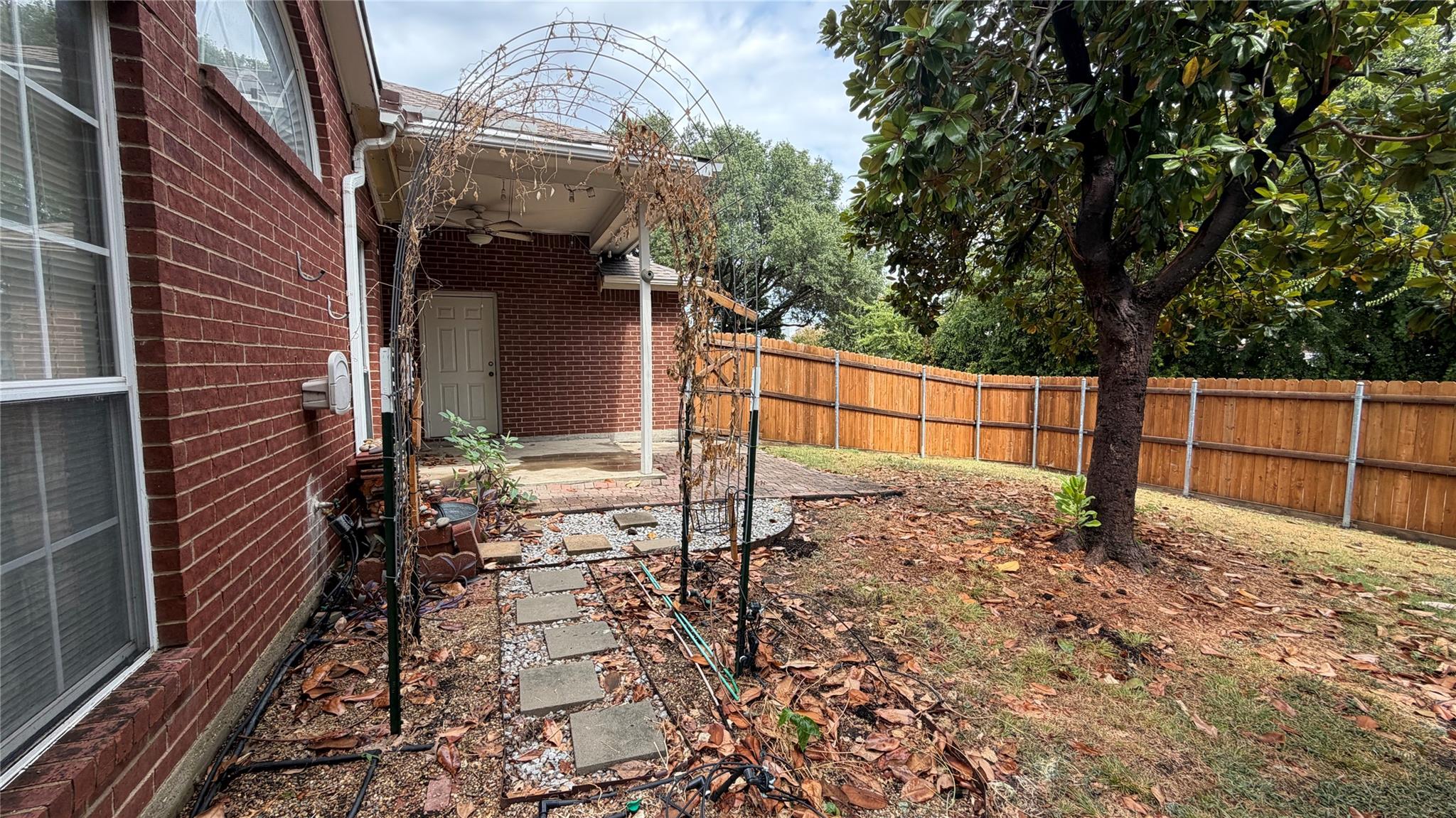 main property photo 20