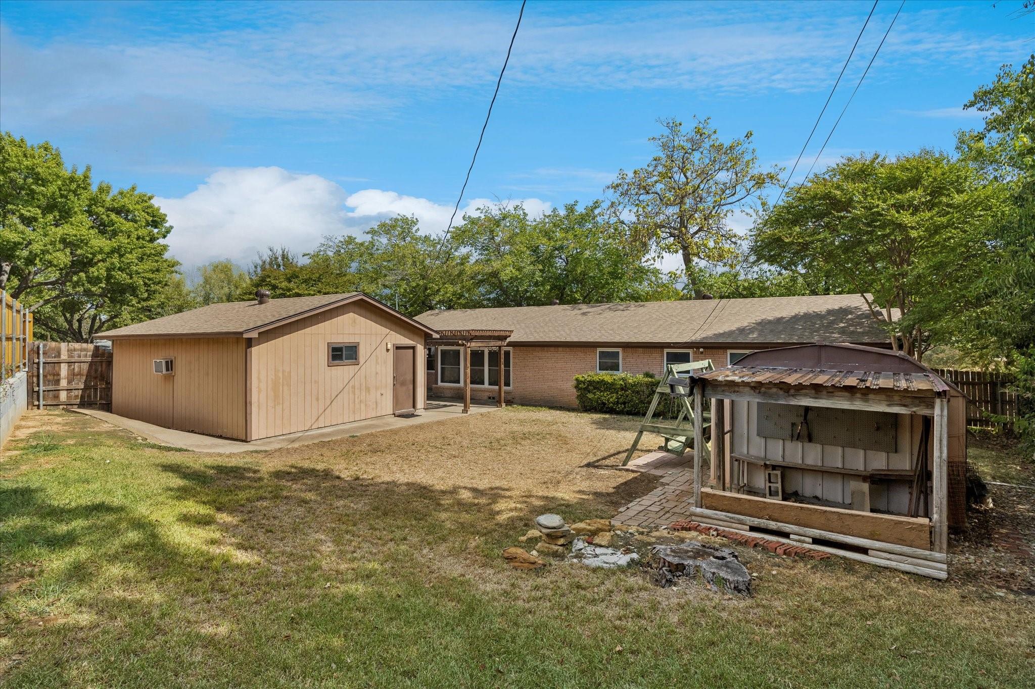 main property photo 22