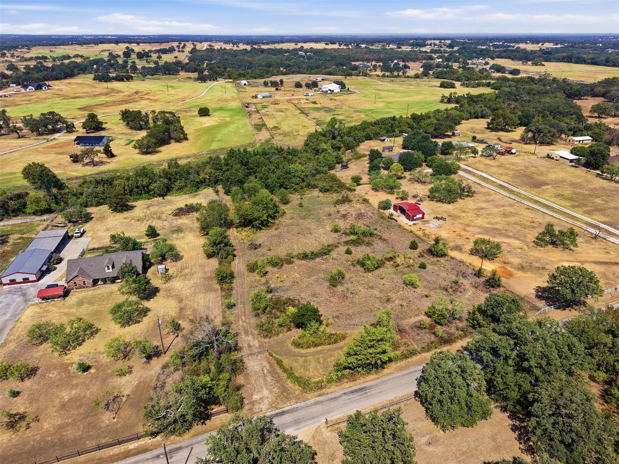 main property photo 16