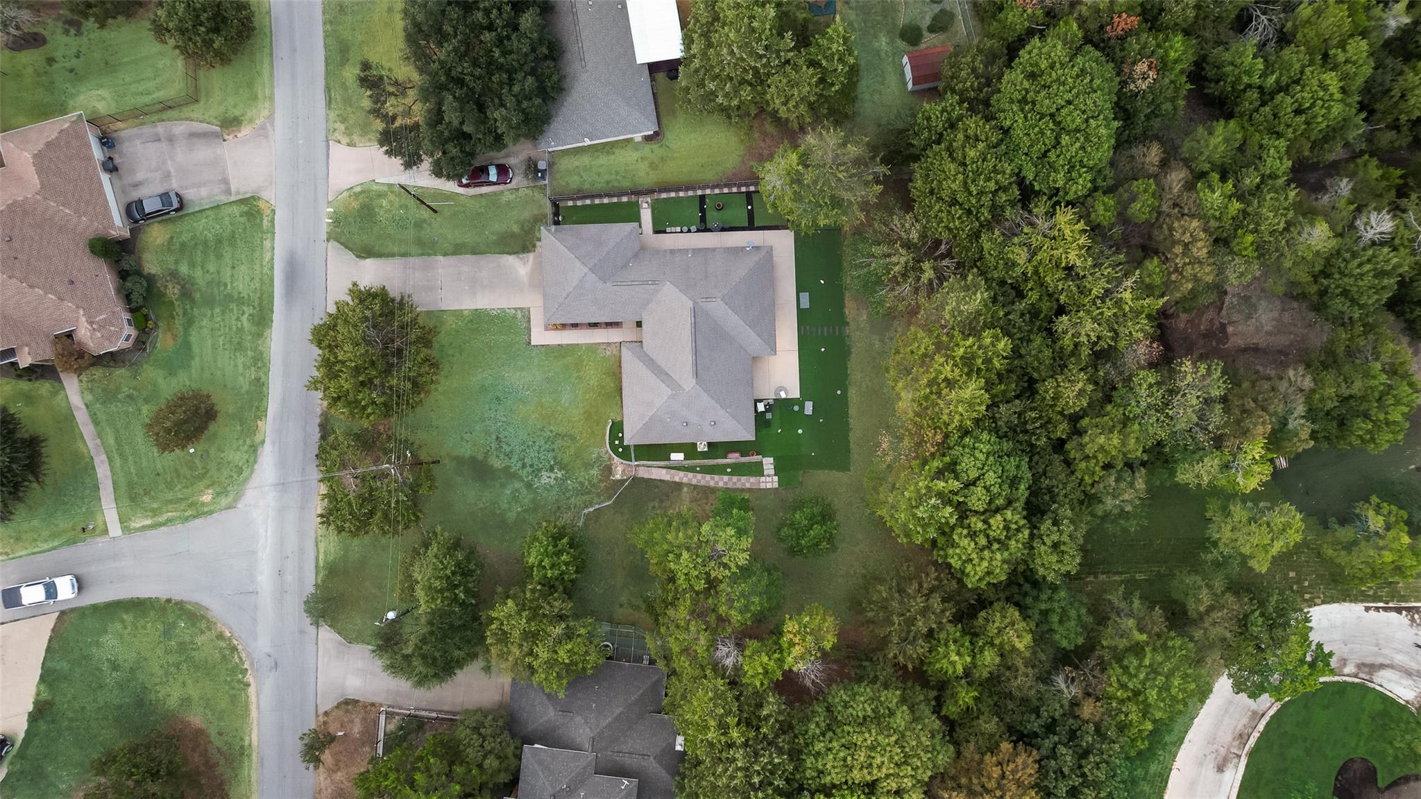 main property photo 3