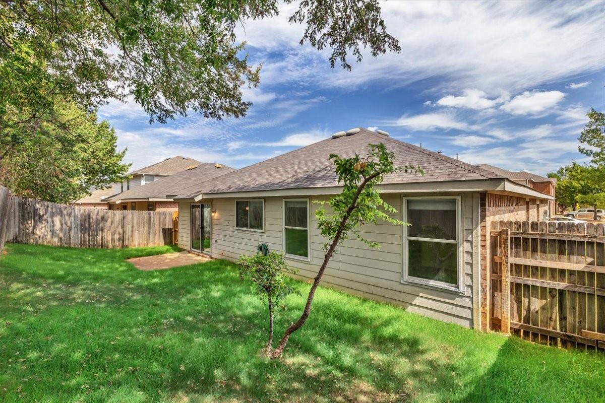 main property photo 33