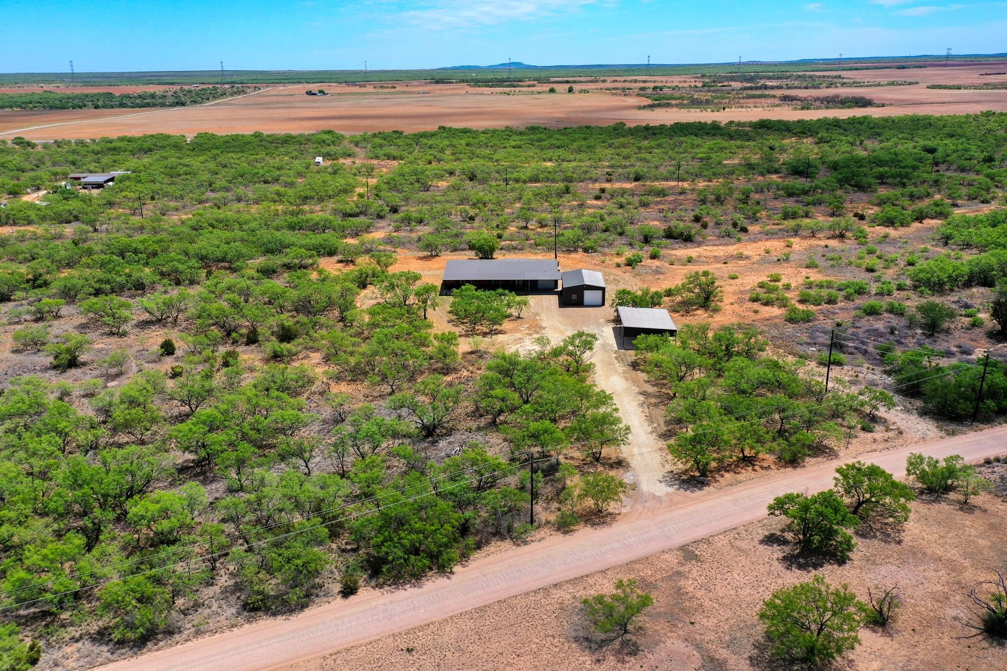 main property photo 39