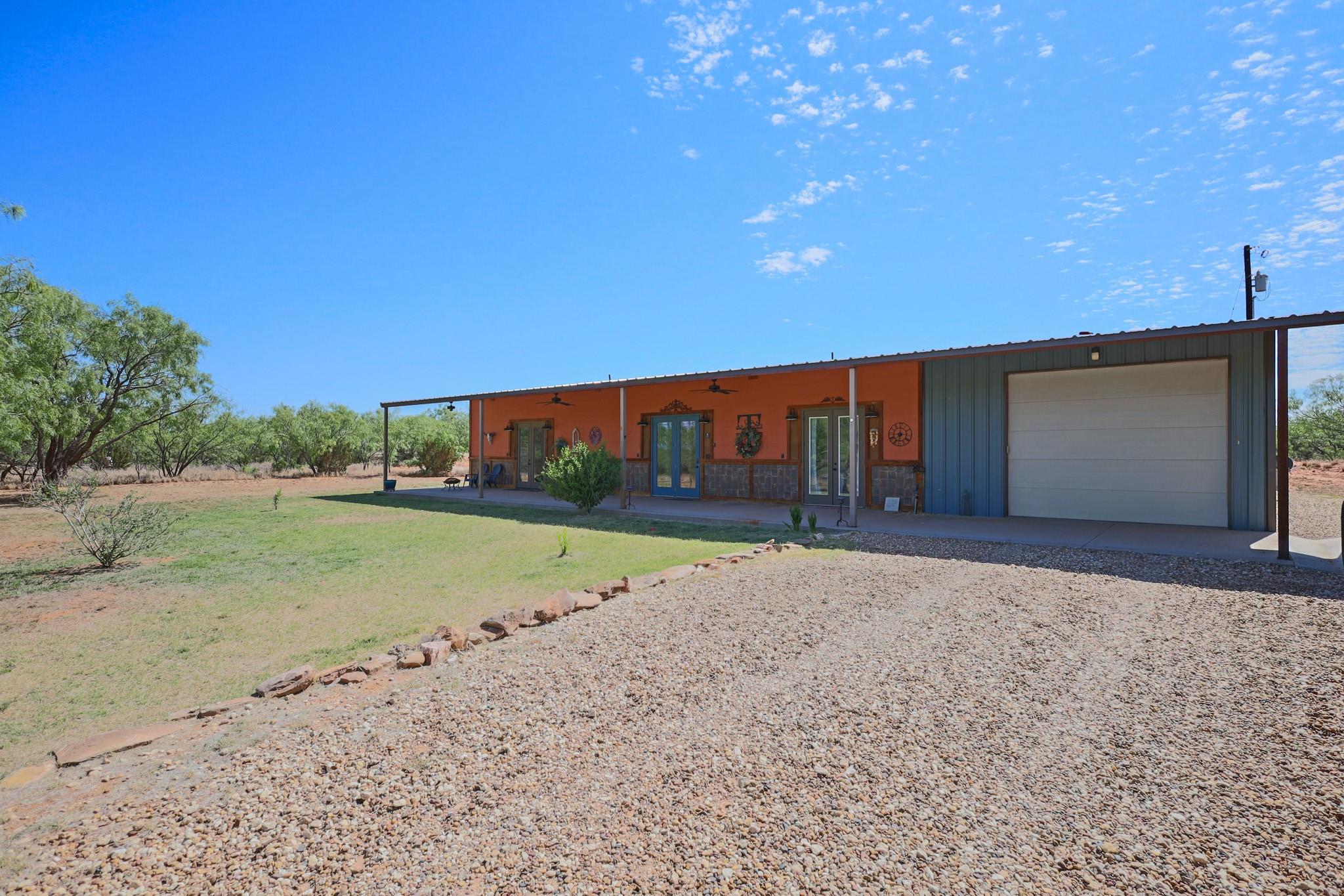 main property photo 8