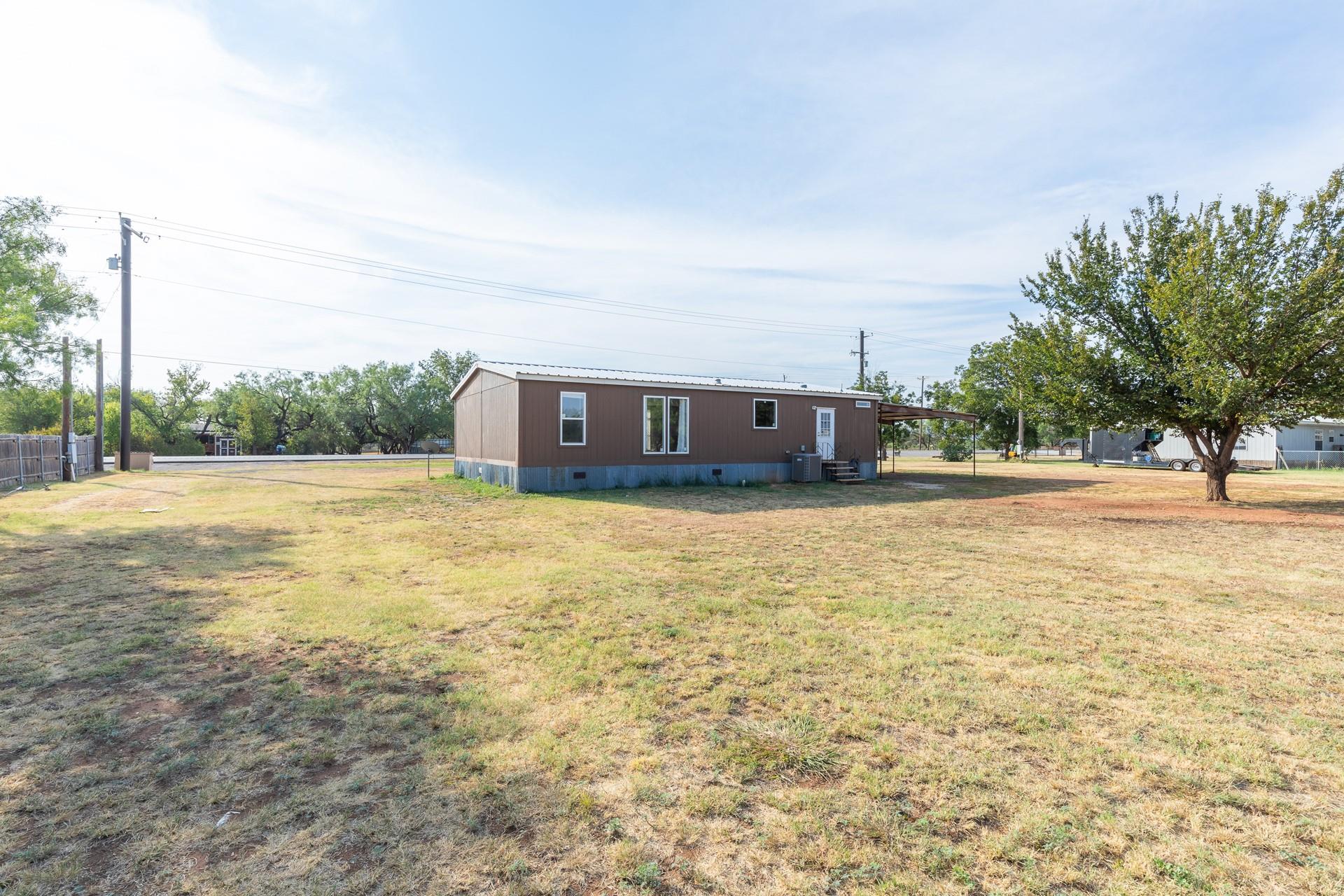 main property photo 27