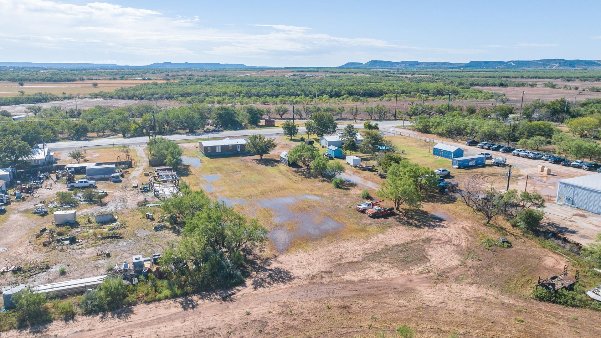 main property photo 32