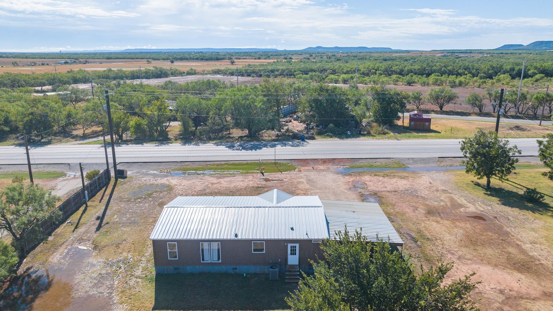 main property photo 36