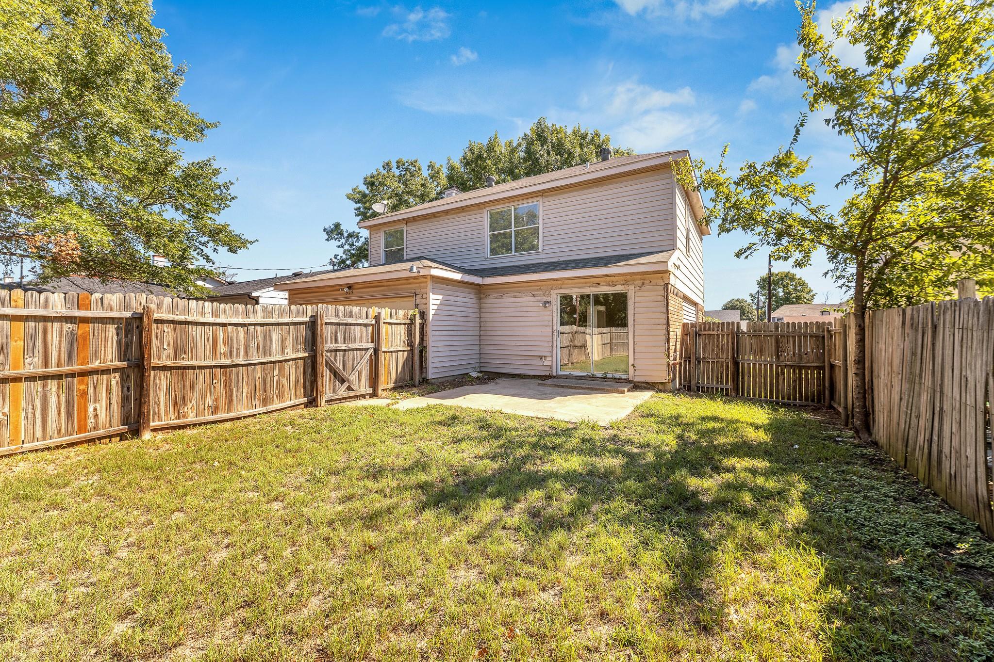 main property photo 18
