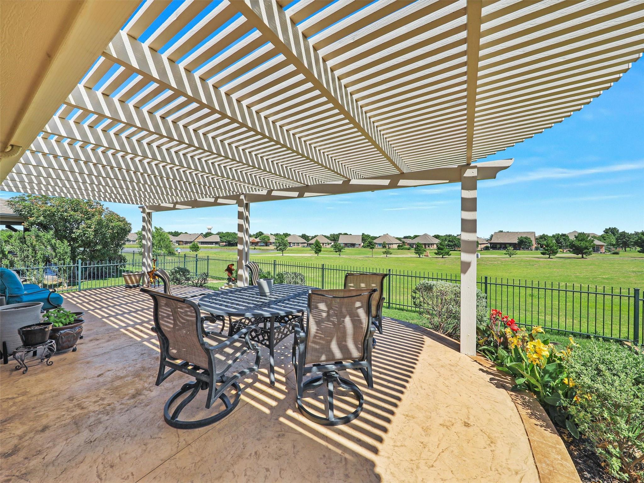 main property photo 26
