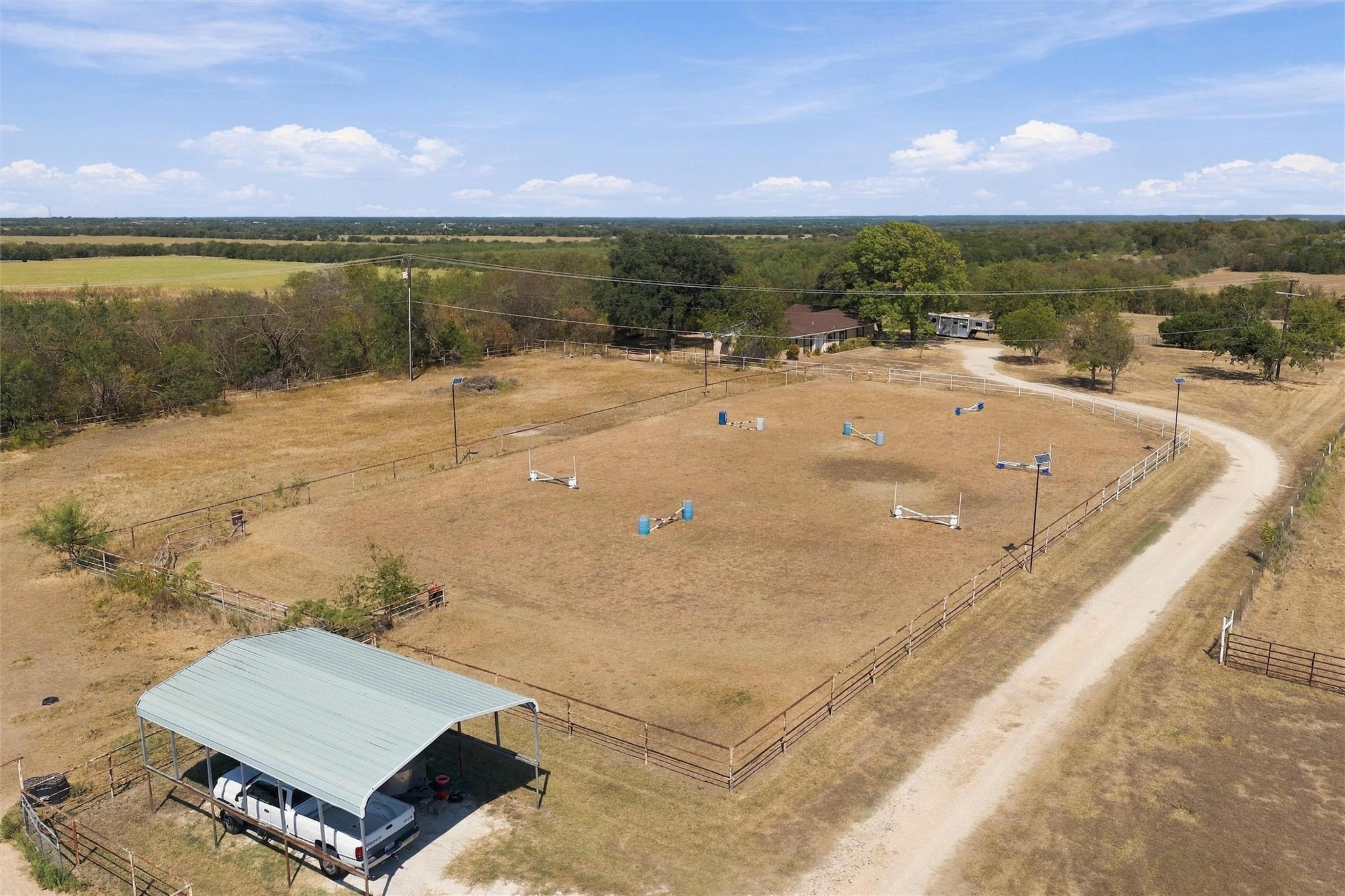 main property photo 31