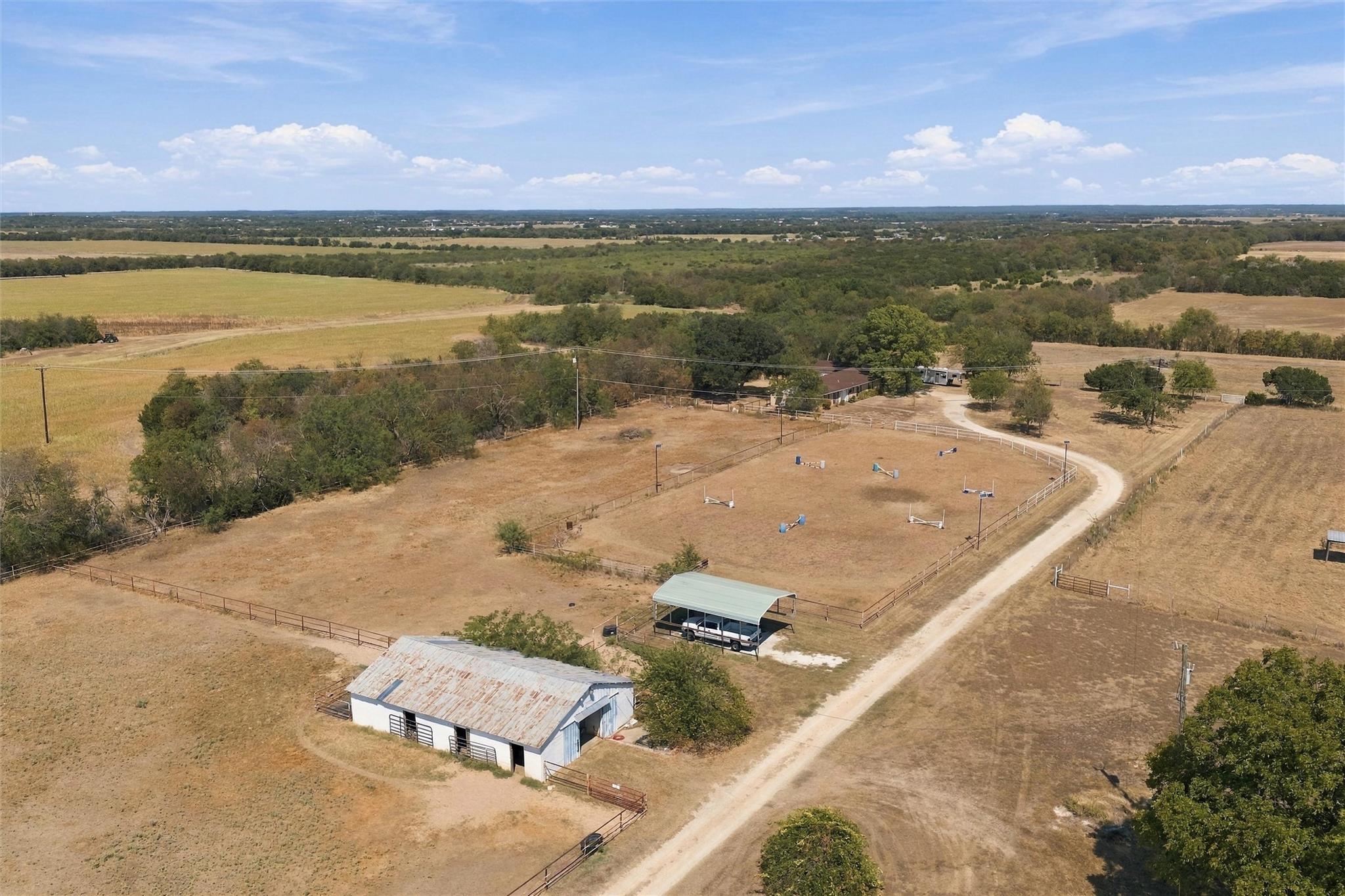 main property photo 33