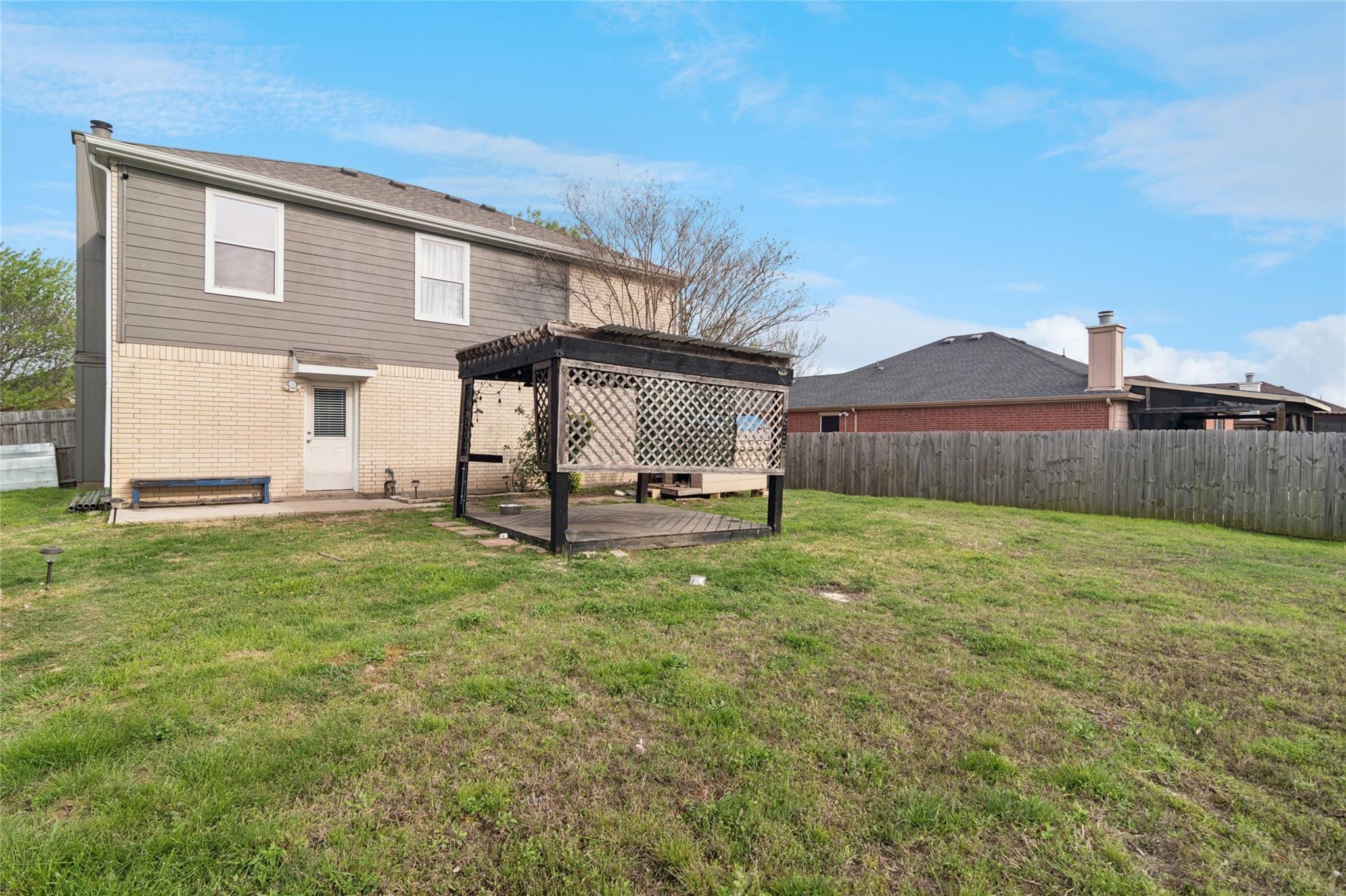 main property photo 21