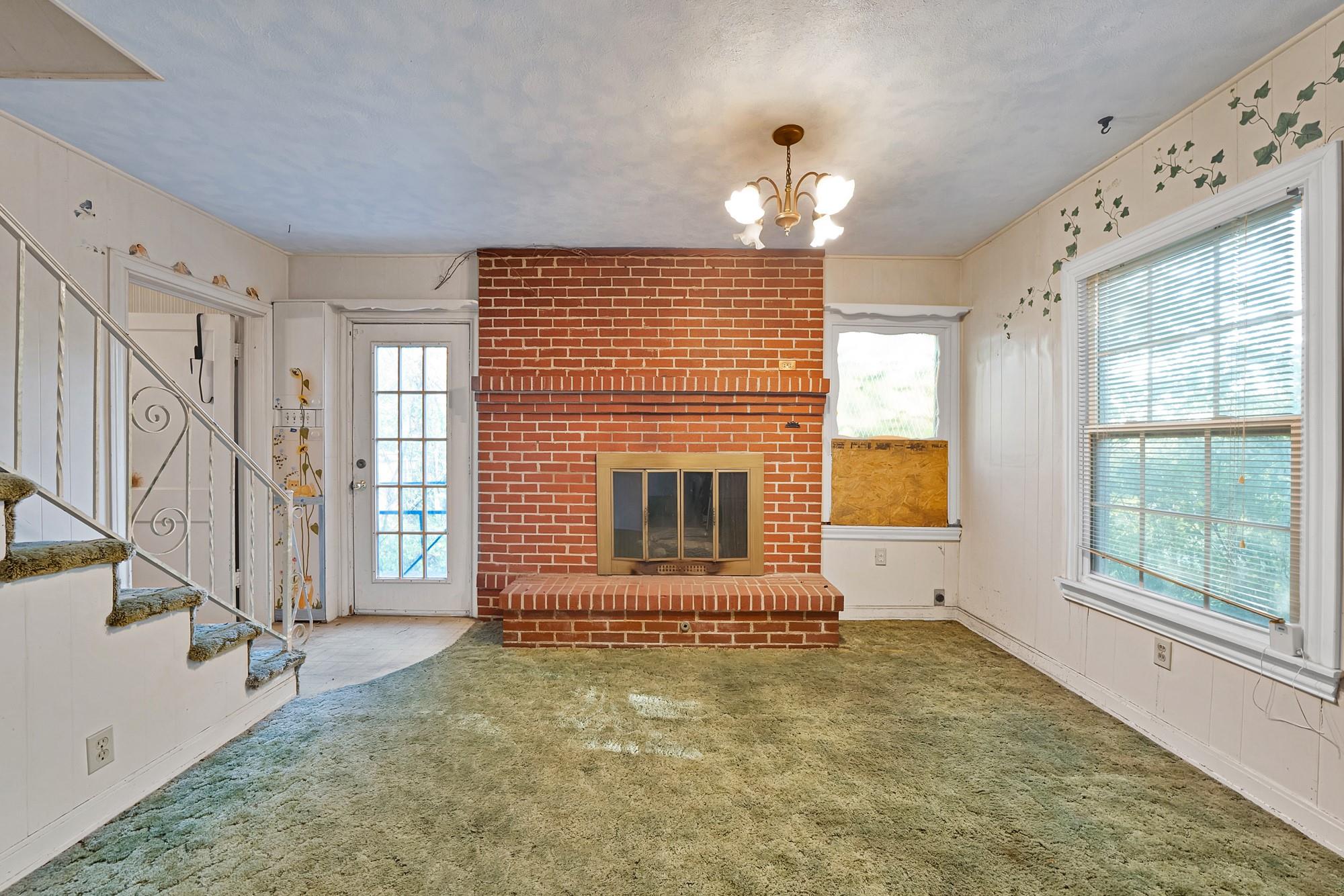 main property photo 19